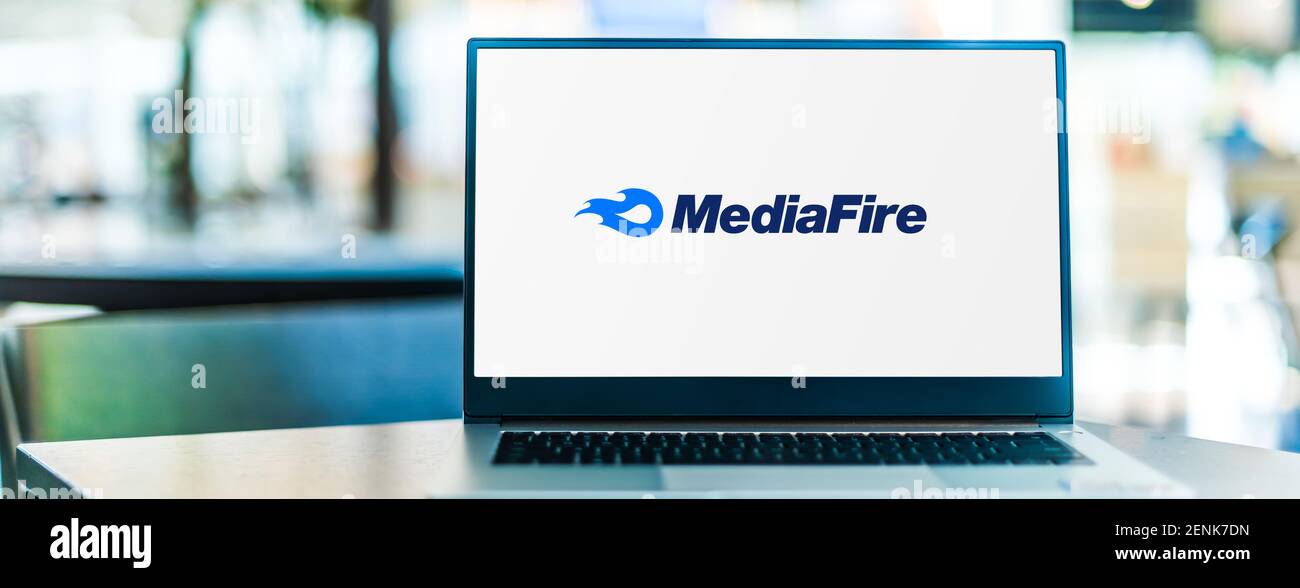POZNAN, POL - 6 JANVIER 2021 : ordinateur portable affichant le logo de MediaFire, un service d'hébergement de fichiers, de synchronisation de fichiers et de stockage dans le cloud basé à Shen Banque D'Images