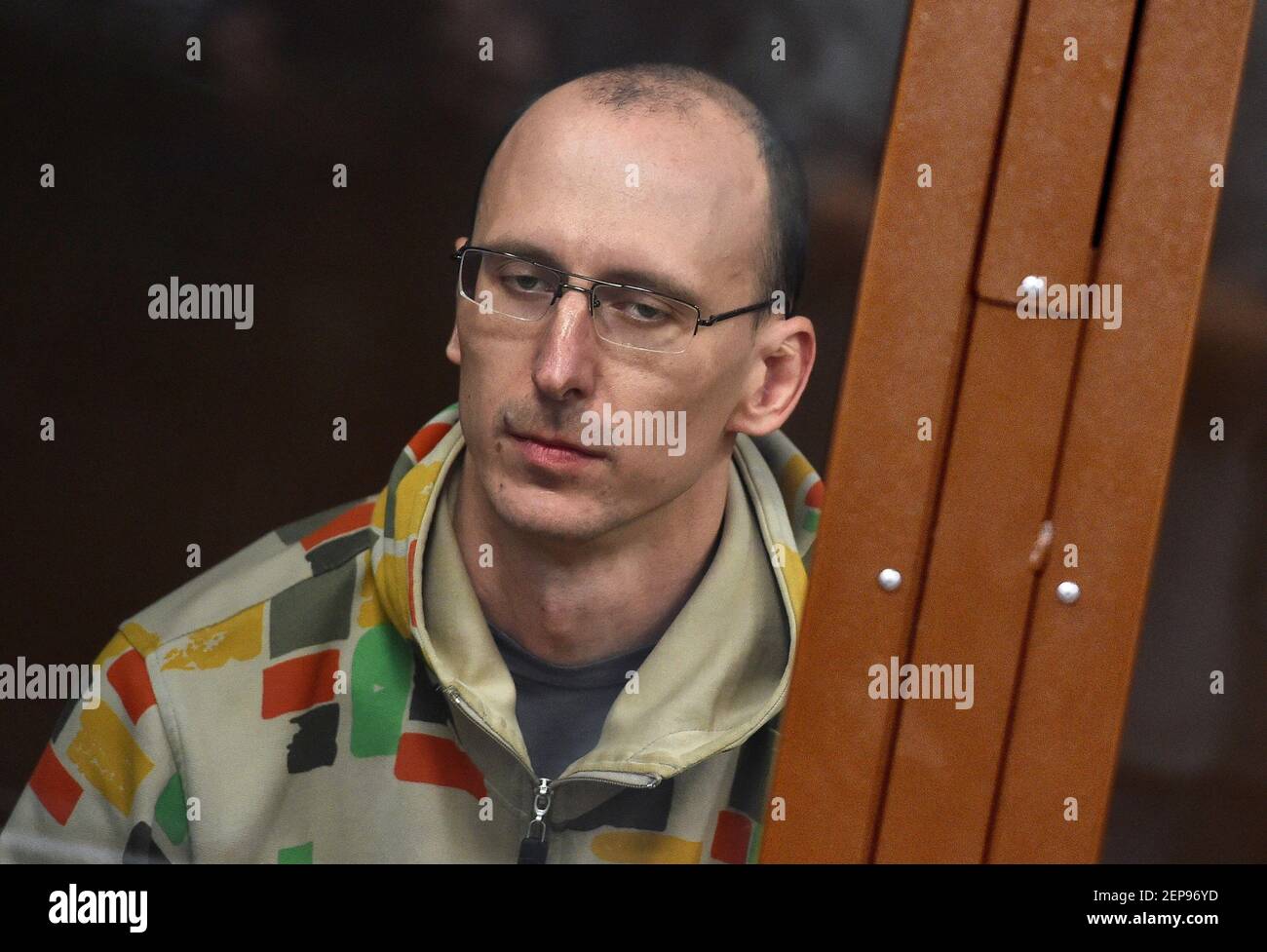 Le tribunal de district de Tverskoy examine le bien-fondé de l'affaire du participant non autorisé au rallye de juillet 27 Pavel Novikov. Pavel Novikov, accusé d'avoir commis des violences contre un policier lors du rassemblement non autorisé du 27 juillet 2019, assiste à l'audience. Novembre 18 2019. Russie, Moscou photo: Ivan Vodop'janov/Kommersant/Sipa USA Banque D'Images