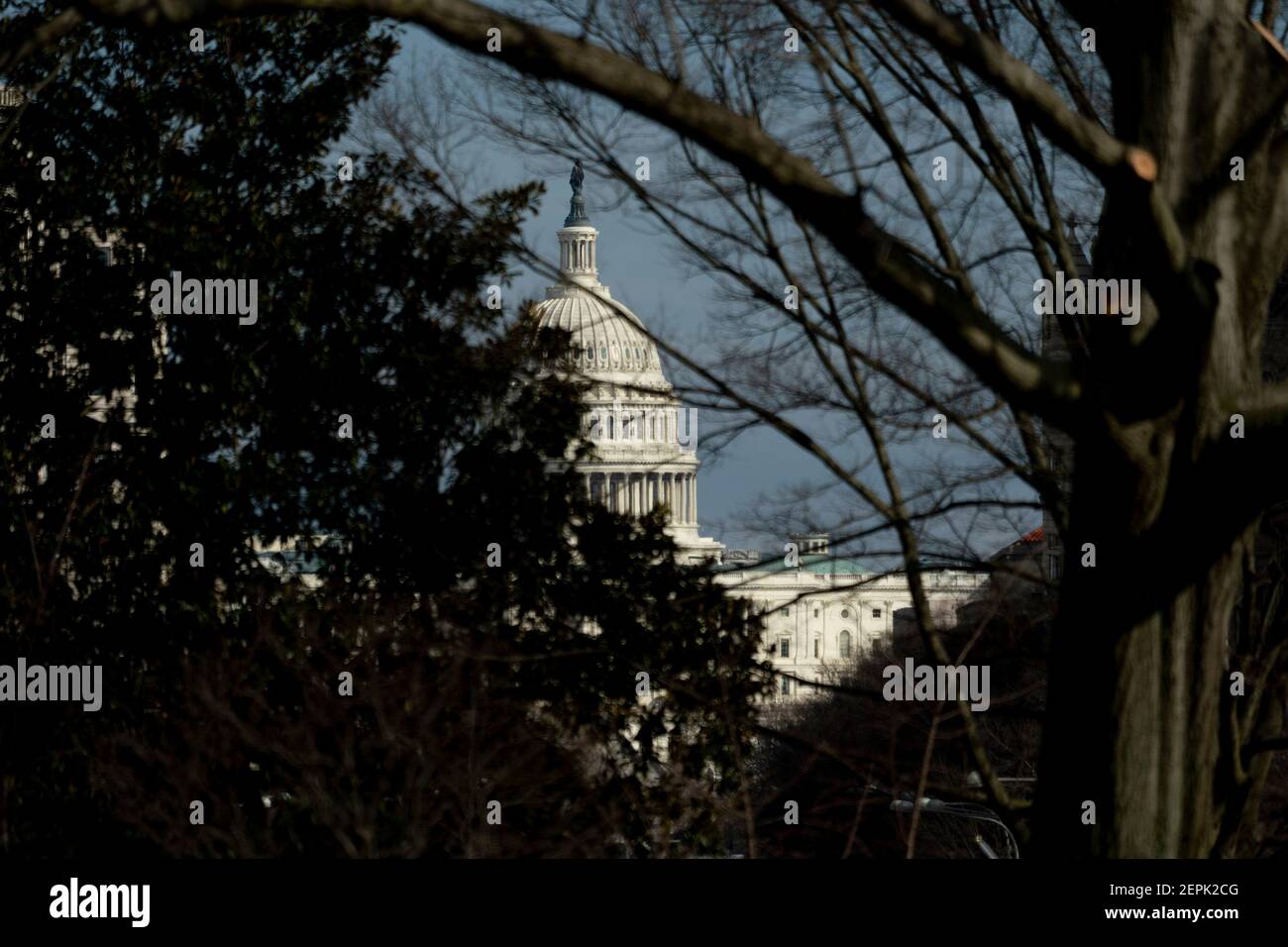 Washington, États-Unis d'Amérique. 27 février 2021. Capitol Hill, vu de la Maison Blanche à Washington, DC, 27 février 2021.Credit: Chris Kleponis/Pool/Sipa USA Credit: SIPA USA/Alay Live News Banque D'Images