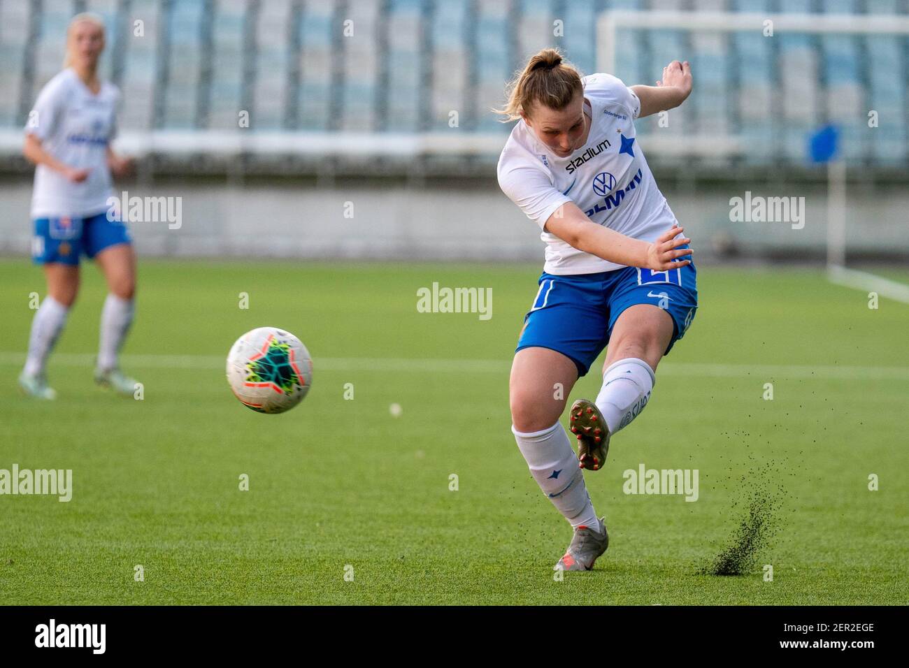 Norrkoping, Suède. 28 février 2021. Selma Berggren (#2 Norrkoping) pendant le match de la coupe suédoise entre Norrkoping et Linkoping à l'arène Platinumcars à Norrkoping, Suède Credit: SPP Sport Press photo. /Alamy Live News Banque D'Images