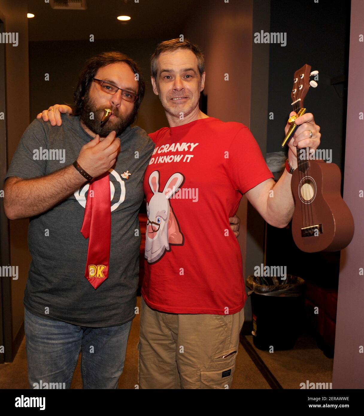 LOS ANGELES - JUIN 12: G-D: 'Mario + Rabbids Kingdom Battle' - Directeur créatif, Ubisoft, Davide Soliani et Grant Kirkhope assistent à l'événement E3 Coliseum au Novo at L.A. En direct le 12 juin 2018 à Los Angeles, Californie. (Photo de Frank Micelotta/PictureGroup/Sipa USA) Banque D'Images