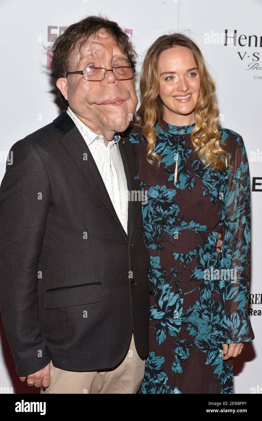 G D Adam Pearson Et Jess Weixler Assistent A La Premiere Dorry To Dembt You Lors De La Nuit D Ouverture Du 10e Festival Annuel Bamcinemafest Au Bam Harvey Theatre Dans Le Quartier De