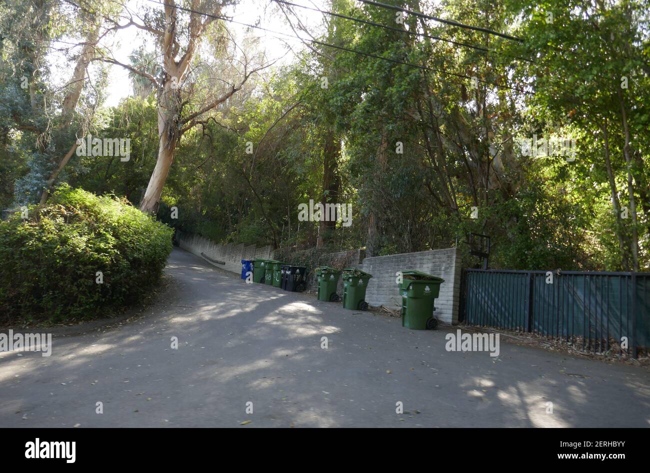 Los Angeles, Californie, États-Unis 28 février 2021 UNE vue générale de la chanteuse d'ambiance Cass Elliot, le musicien Ringo Starr, l'acteur Dan Akroyd et l'ancienne maison de l'actrice Donna Dixon, l'actrice Alfre Woodard ancienne maison le 28 février 2021 à Los Angeles, Californie, États-Unis. Photo par Barry King/Alay stock photo Banque D'Images