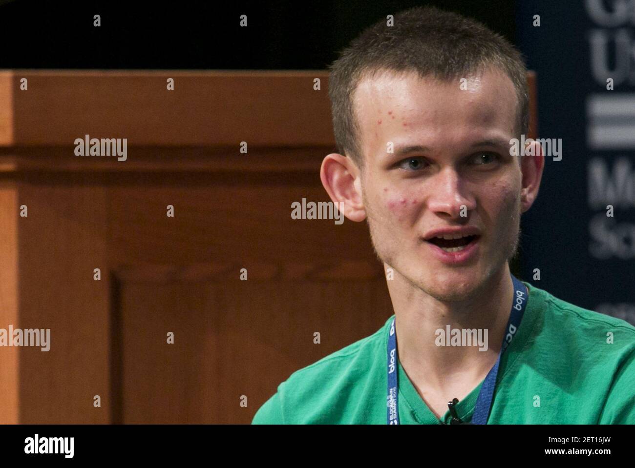 Vitalik Buterin, cofondateur de la crypto-monnaie Ethereum, participe à un  événement à Washington, D.C., le 3 mars 2017. (Photo par Kristoffer  Tripplaar/Sipa USA Photo Stock - Alamy