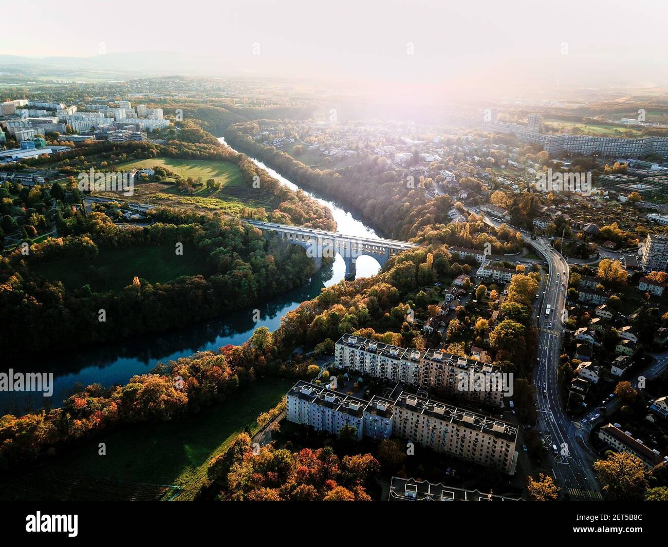 Vue aérienne du pont de Butoin, Genève, Suisse. Vue aérienne du pont Butt, Genève, Suisse. Banque D'Images
