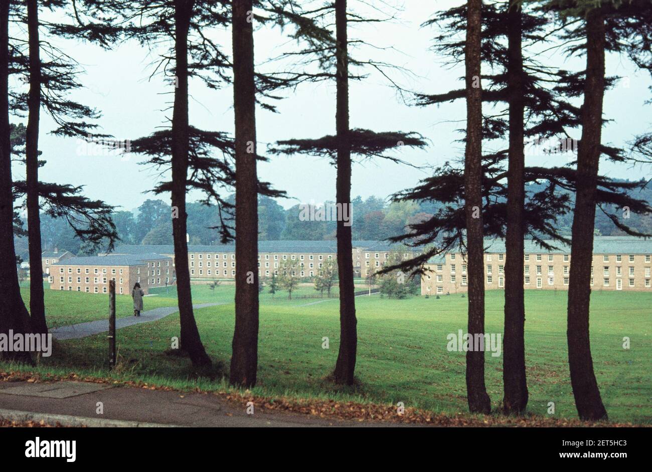 1979 Nottingham University Campus Nottingham England - vue de Derby Hall et lincoln Hall, deux salles de résidence d'étudiants de l'autre côté de la Nottingham University Downs University of nottingham Campus Nottingham University Nottingham England GB UK Europe Banque D'Images