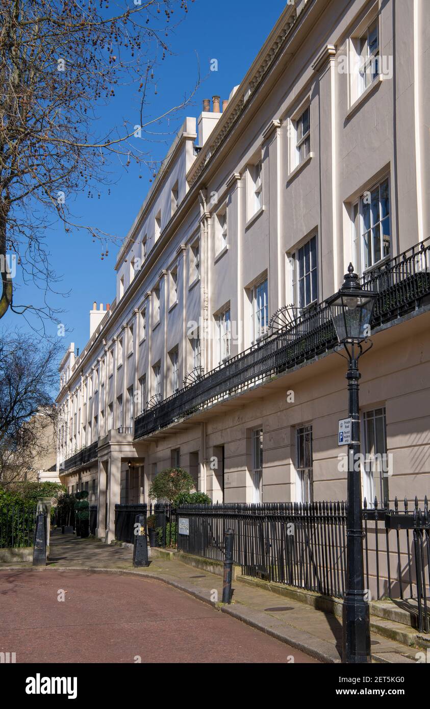La terrasse du Chester Gate Regency abrite Regents Park, Londres, Angleterre Banque D'Images