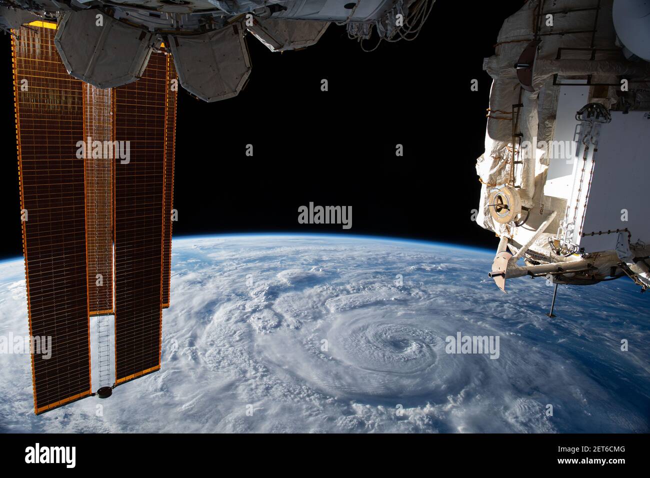 L'ouragan Geneviève au large de la côte Pacifique du Mexique, pris de la Station spatiale internationale, le 19 août 2020, par la NASA/DPA Banque D'Images
