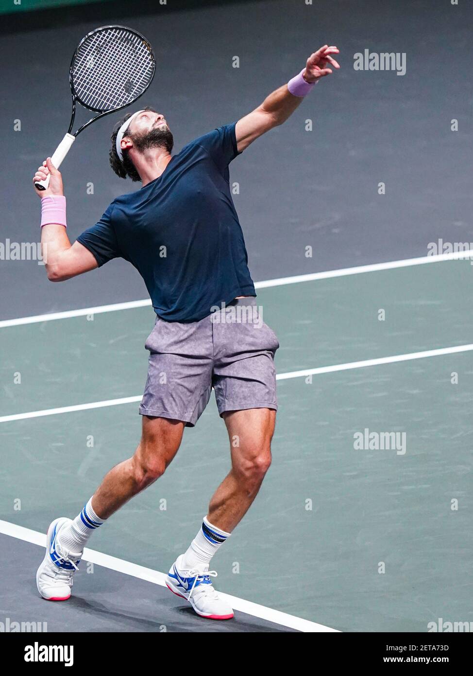 ROTTERDAM, PAYS-BAS - 1ER MARS : Nikoloz Basilashvili, de Géorgie, lors du 48e tournoi de tennis mondial ABN AMRO à Rotterdam Ahoy, le 1er mars 20 Banque D'Images