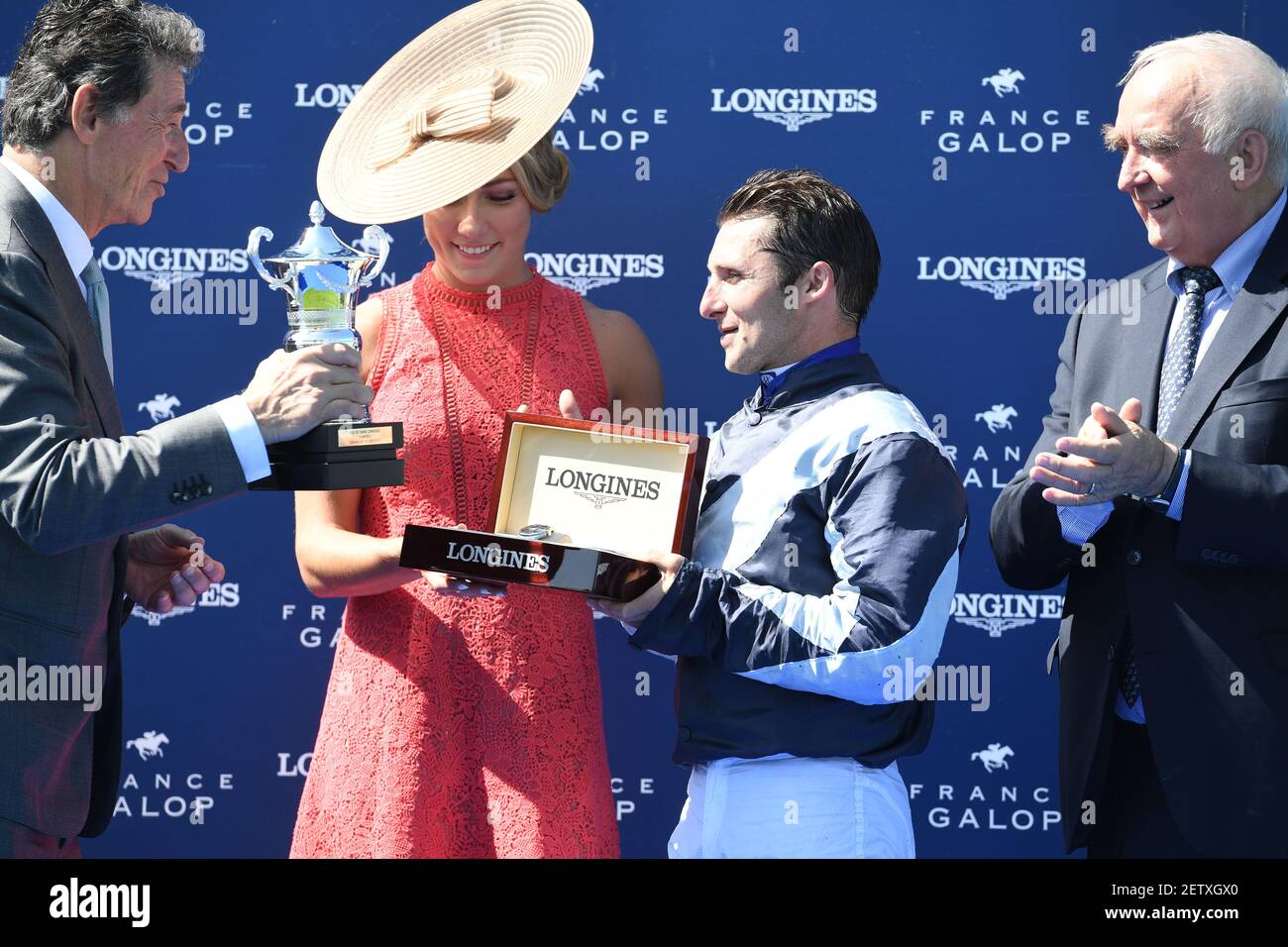 Prix de Diane 2017 l hippodrome de Chantilly 16 chevaux sur