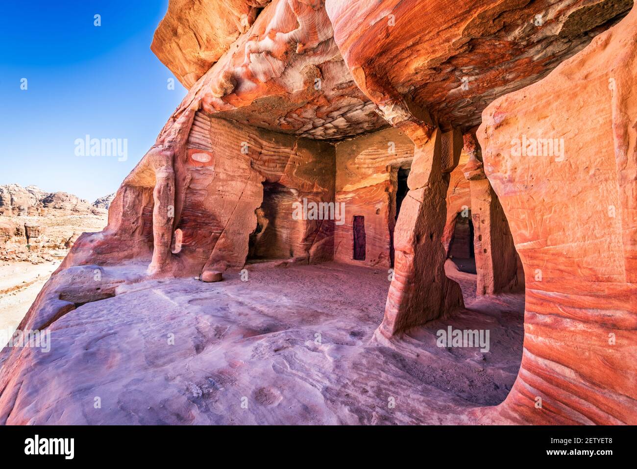 Petra, Jordanie - la capitale du royaume nabatéen présente la ville de Wadi Musa dans le Royaume jordanien Banque D'Images