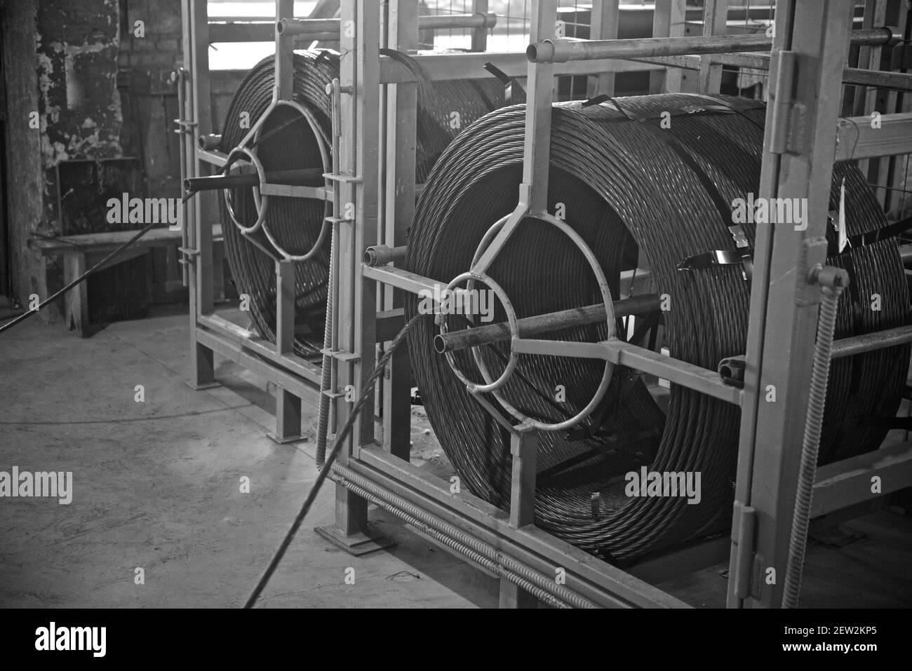 usine de béton armé en ukraine, processus de travail interne et produits finis Banque D'Images