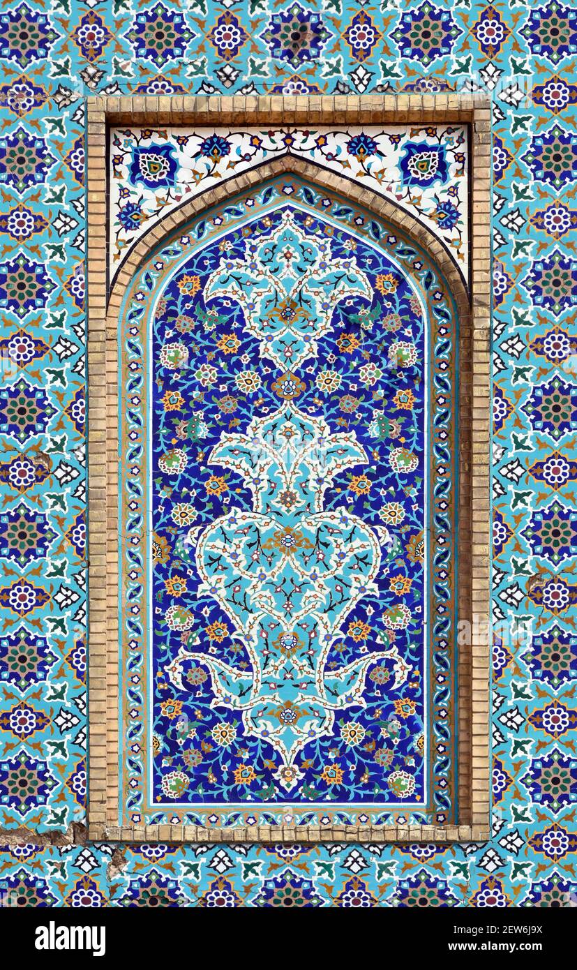 Mosaïque de céramique murale de la mosquée Shah Cheragh, Shiraz, Iran Banque D'Images