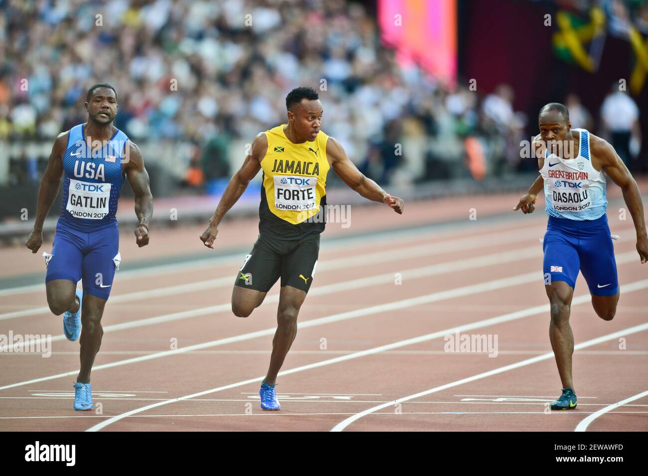 Justin Gatlin (Etats-Unis), Julian forte (Jamaïque) et James Dasalou (Grande-Bretagne). 100 mètres hommes demi-finales, IAAF World Championships Londres 2017 Banque D'Images