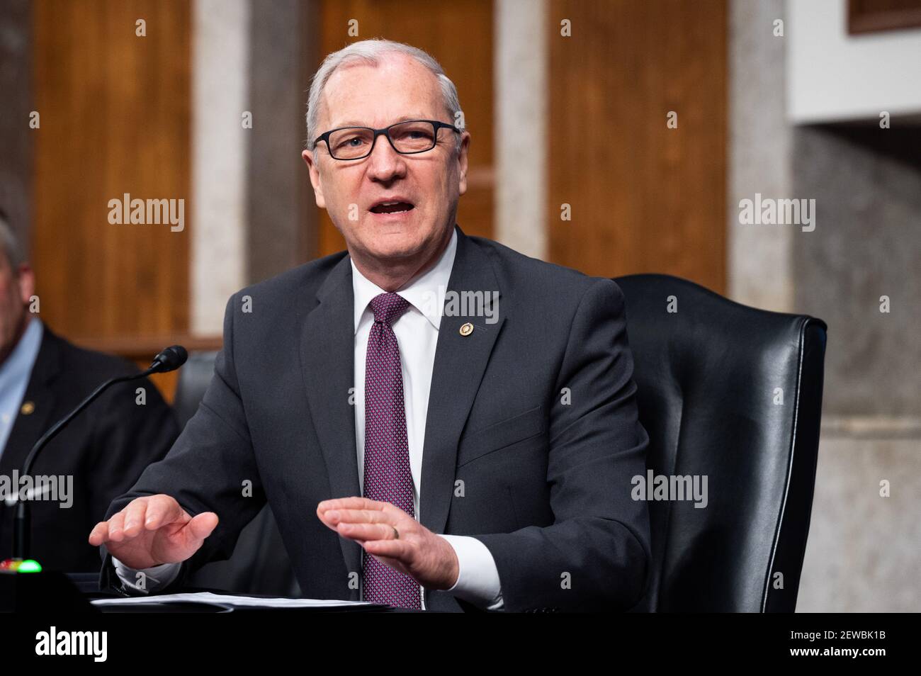 Washington, États-Unis, 02 mars 2021. 2 mars 2021 - Washington, DC, États-Unis: Le sénateur américain Kevin Cramer (R-ND) s'exprimant lors d'une audience du Comité des services armés du Sénat sur les défis et la stratégie de sécurité mondiale. (Photo de Michael Brochstein/Sipa USA) crédit: SIPA USA/Alay Live News Banque D'Images