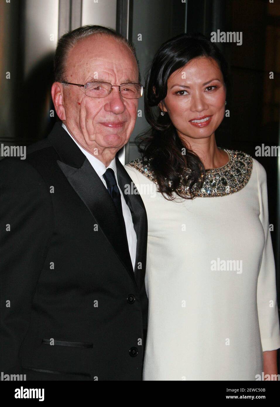 Rupert Murdoch et sa femme Wendi Deng participent au gala du 40e anniversaire de New Line Cinema au centre Fredrick P. Rose Hall du Time Warner Center de New York le 5 octobre 2007. Crédit photo : Henry McGee/MediaPunch Banque D'Images