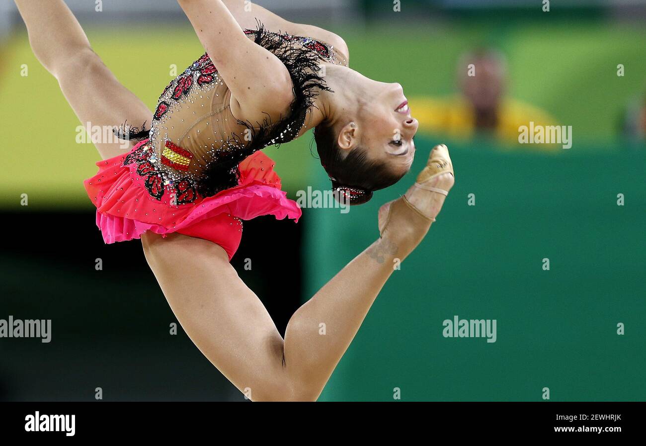 RIO DE JANEIRO, RJ - 20.08.2016: OLYMPIADES 2016 GYMNASTIQUE RYTHMIQUE - Carolina RODRIGUES Espagne fin des Jeux Olympiques de Rio gymnastique rythmique tenue en 2016 à Rio ArenaT DISPONIBLE POUR LA LICENCE ING EN CHINE (photo: Rodolfo Buhrer/la Imagem/Fotoarena) *** Veuillez utiliser le crédit du champ de crédit *** Banque D'Images