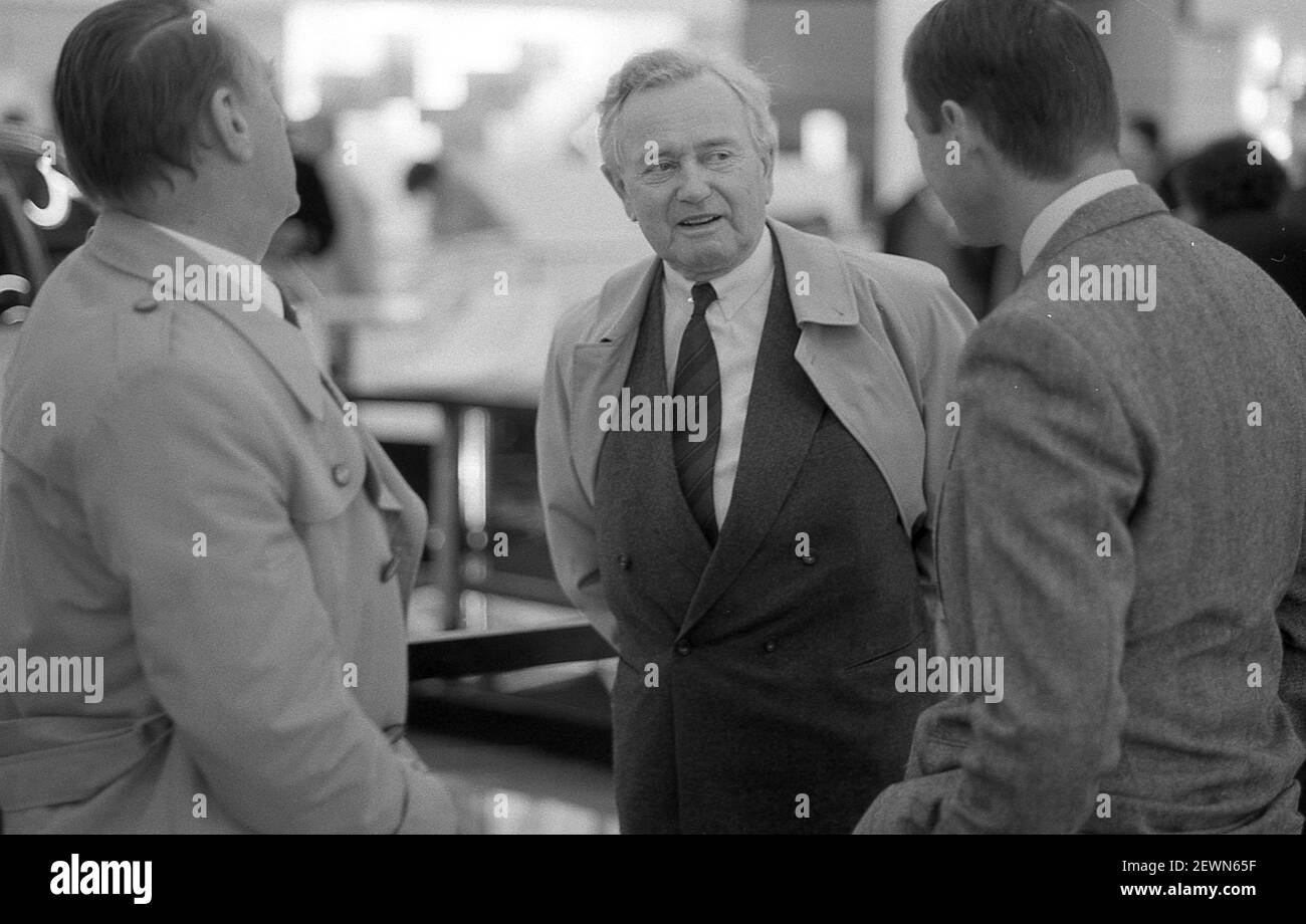 Dr Ferdinand (Ferry) Porsche au salon de l'auto de Paris 1984 Banque D'Images