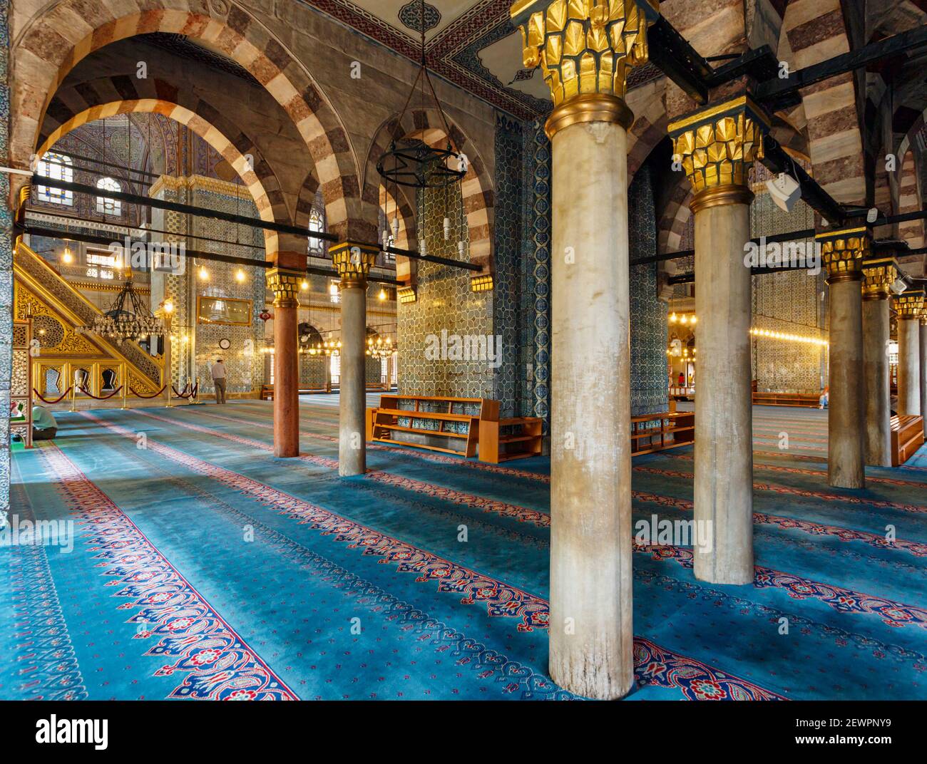 Istanbul, Turquie. Intérieur de la Nouvelle Mosquée. Yeni Cami. Banque D'Images