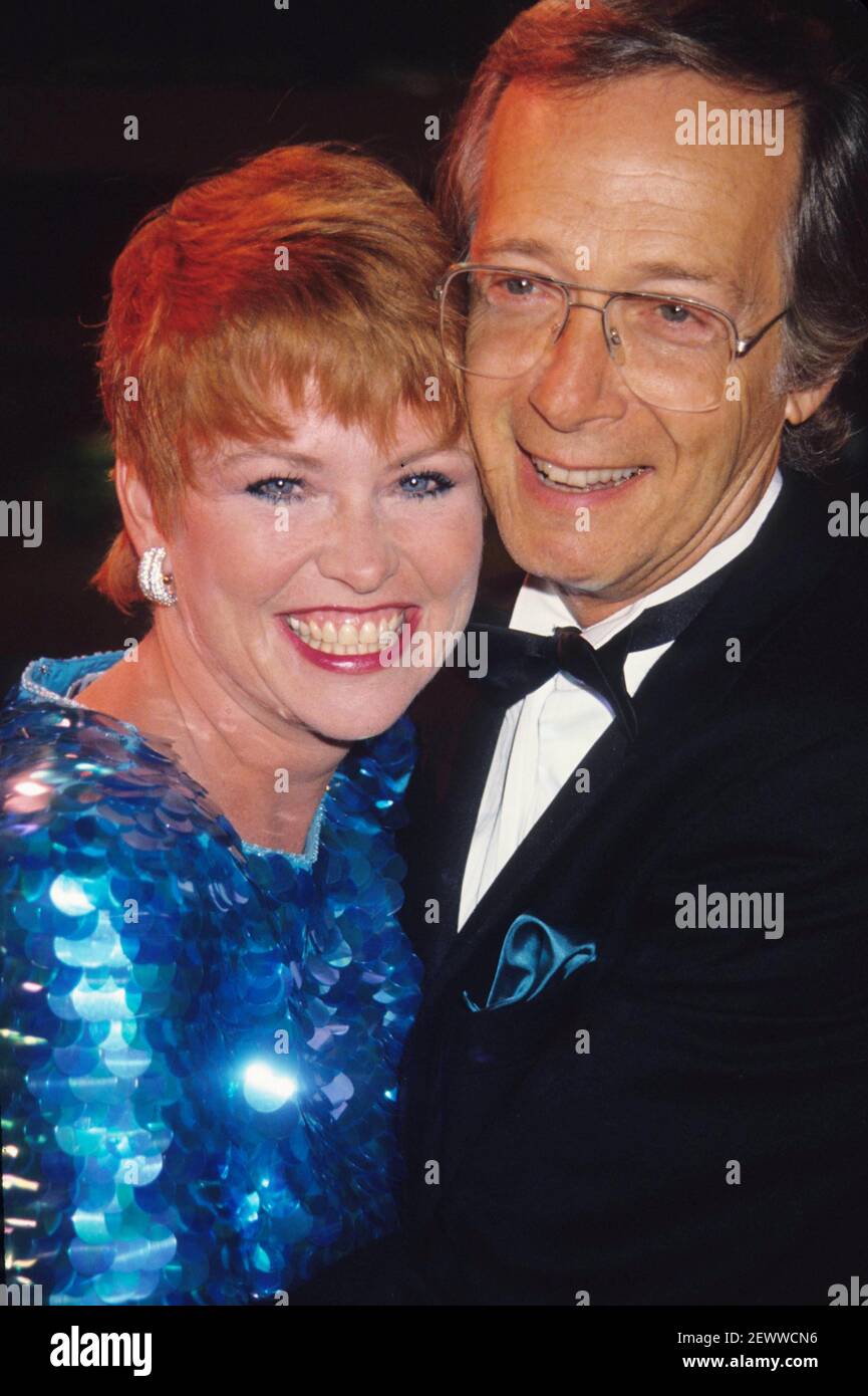 Bernie Kopell Lauren Tewes 1991 photo d'Adam Scull-PHOTOlink.net Banque D'Images