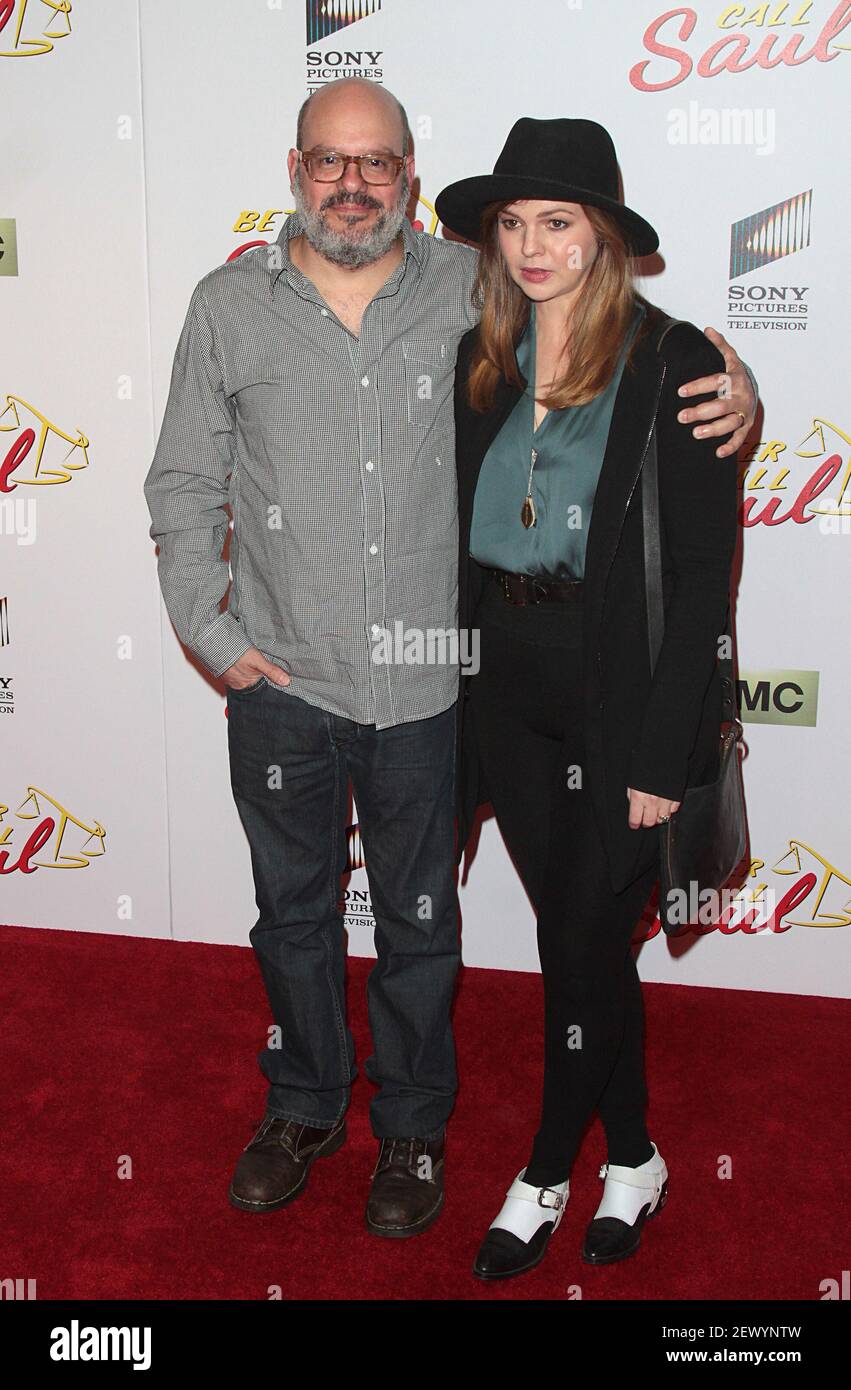 David Cross, Amber Tamblyn participe à la première de « Better Call Saul »  qui s'est tenue aux cinémas Regal LA Live à Los Angeles, CA, le 29 janvier  2015. (Photo par
