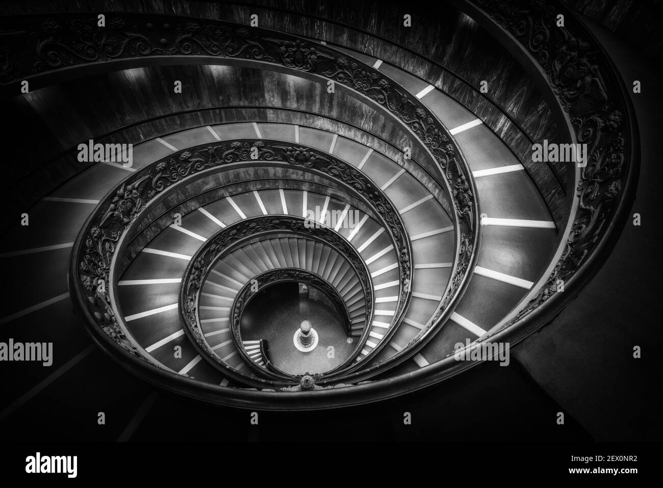 Escalier de Bramante dans les musées du Vatican dans la Cité du Vatican , Rome , Italie . L'escalier en double hélice est la destination de voyage célèbre de la Banque D'Images