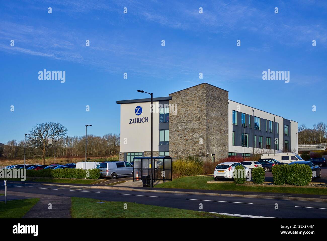 Siège social de Zurich Insurance à la périphérie de Douglas, île de Man Banque D'Images