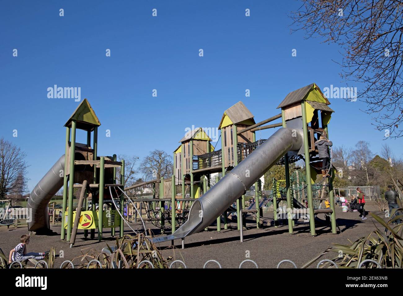 Aire de jeux pour enfants à Pittville Park Cheltenham Banque D'Images