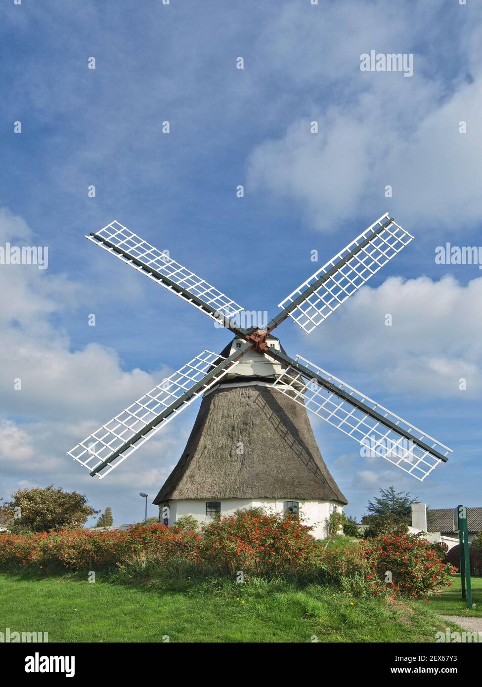Moulin à vent à Wrixum, Foehr, Allemagne Banque D'Images
