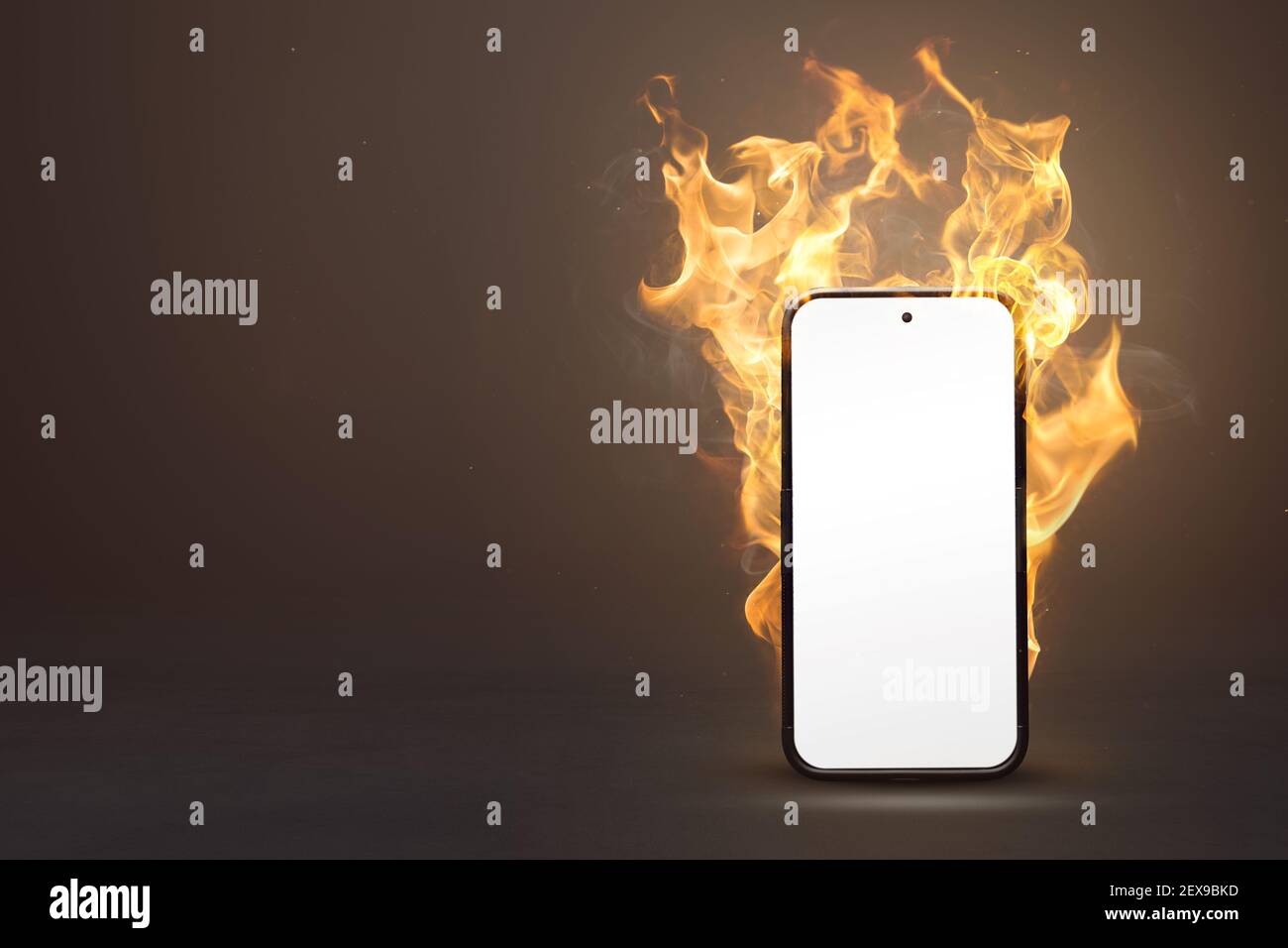 Smartphone vierge au feu avec espace de copie Banque D'Images