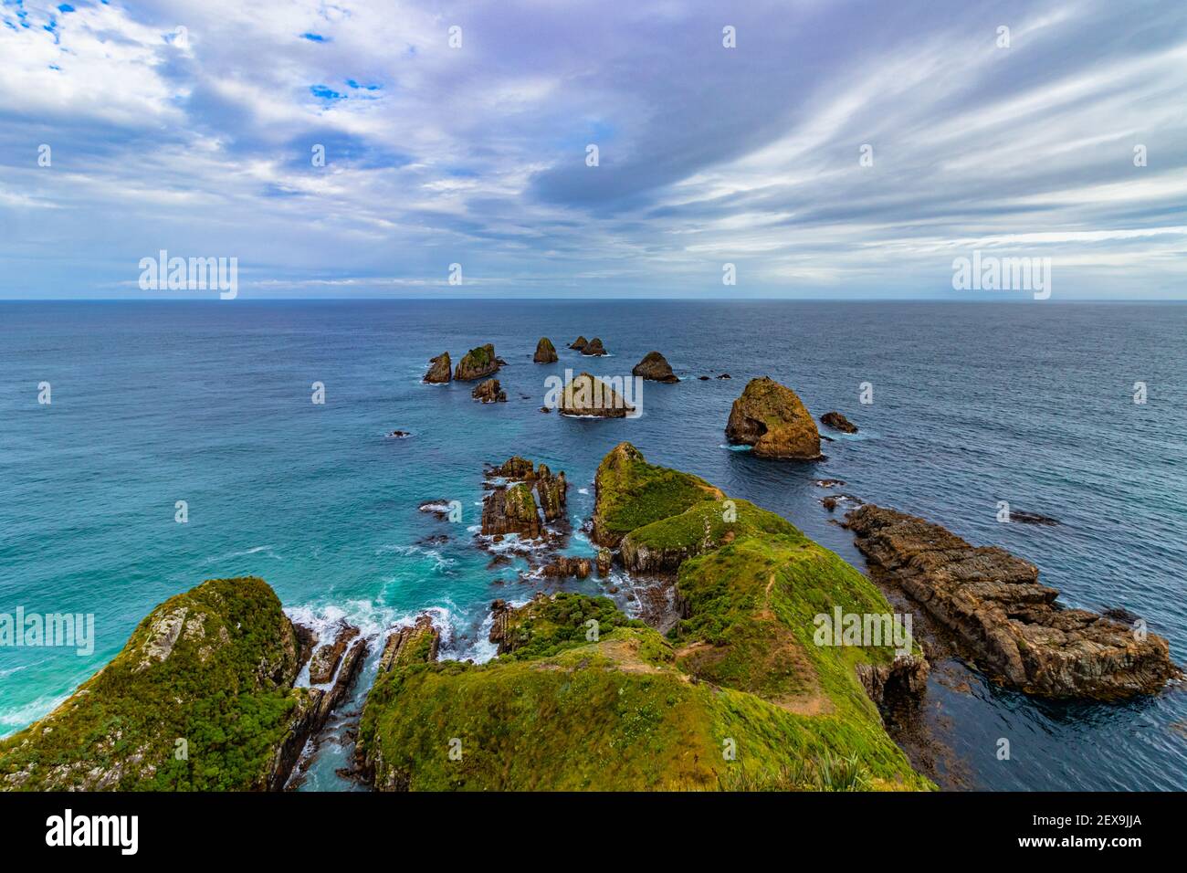 Une vue magnifique sur le Nugget point en Nouvelle-Zélande en plein jour Banque D'Images