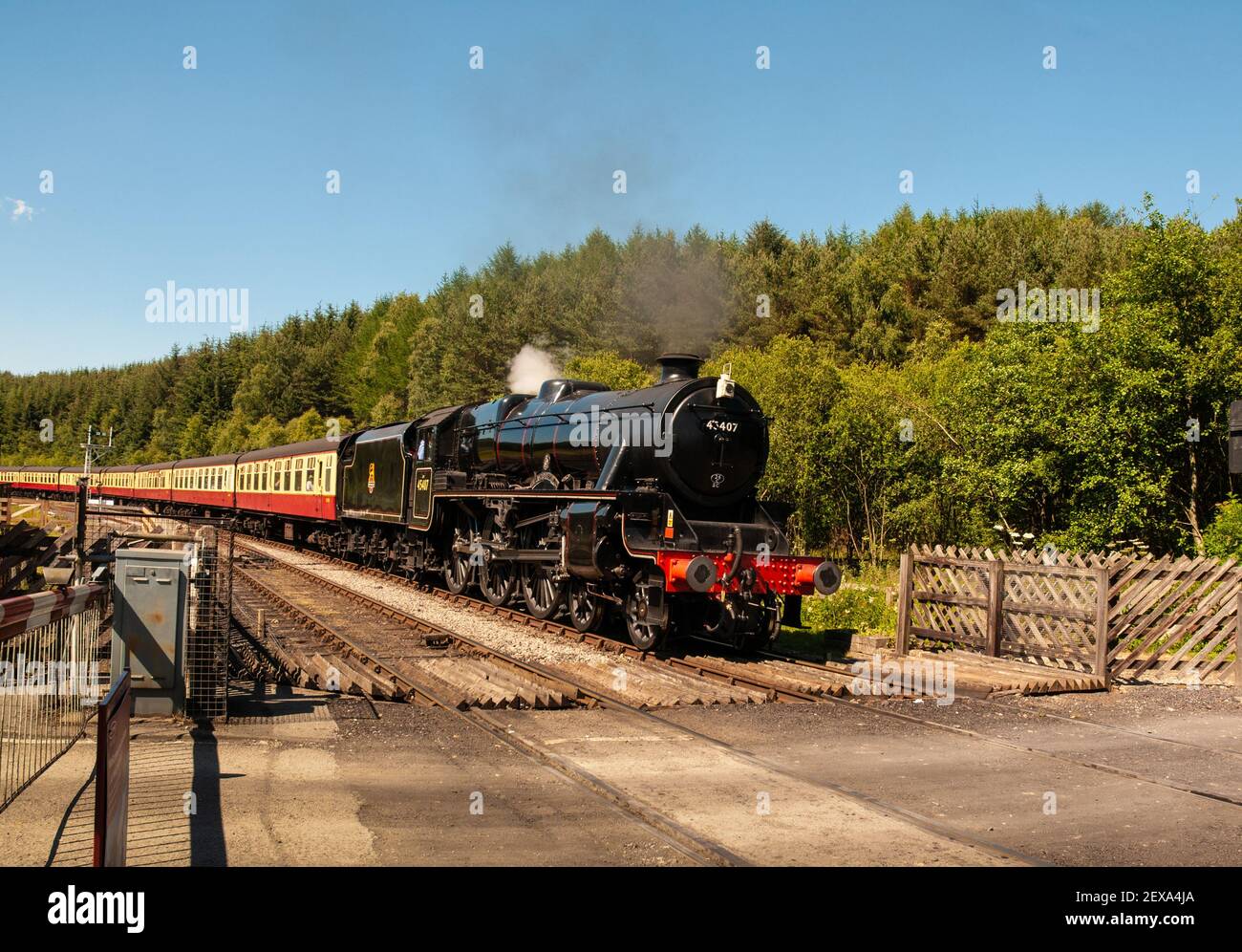 Loco 45407 sur North York Moors Railway. Banque D'Images