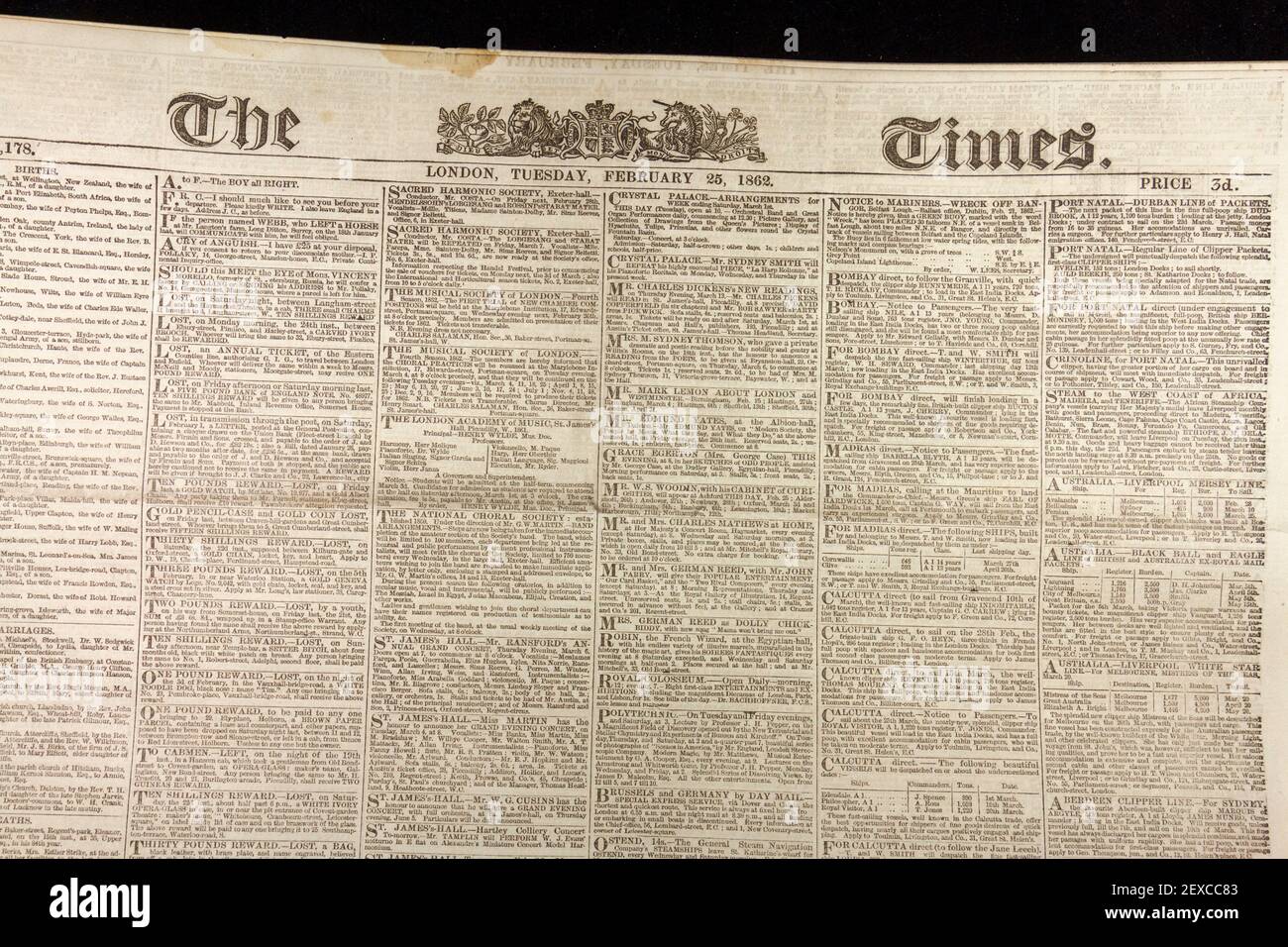Première page et tête de mât sur une copie originale du journal The Times, mardi 25 février 1862. Banque D'Images