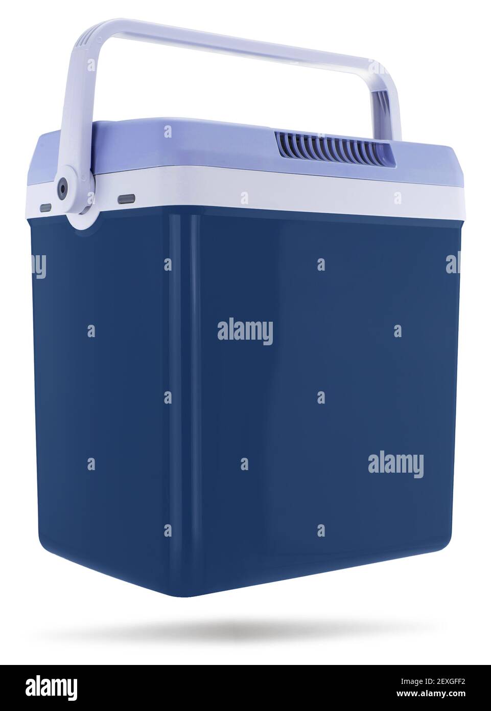 Petit réfrigérateur portable bleu pour voyager isolé sur blanc. Banque D'Images