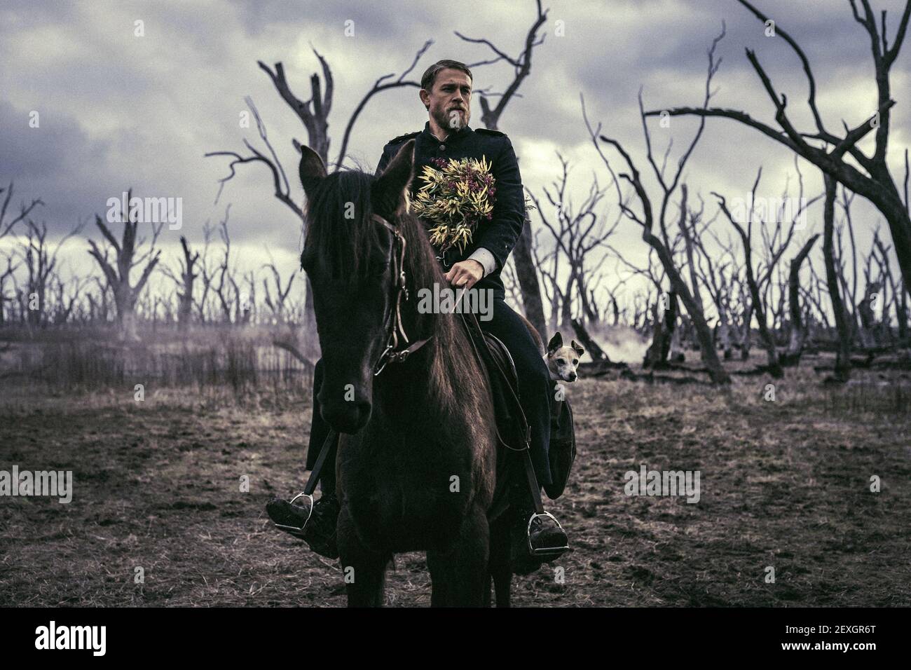 CHARLIE HUNNAM, VÉRITABLE HISTOIRE DE LA BANDE KELLY, 2019 Banque D'Images