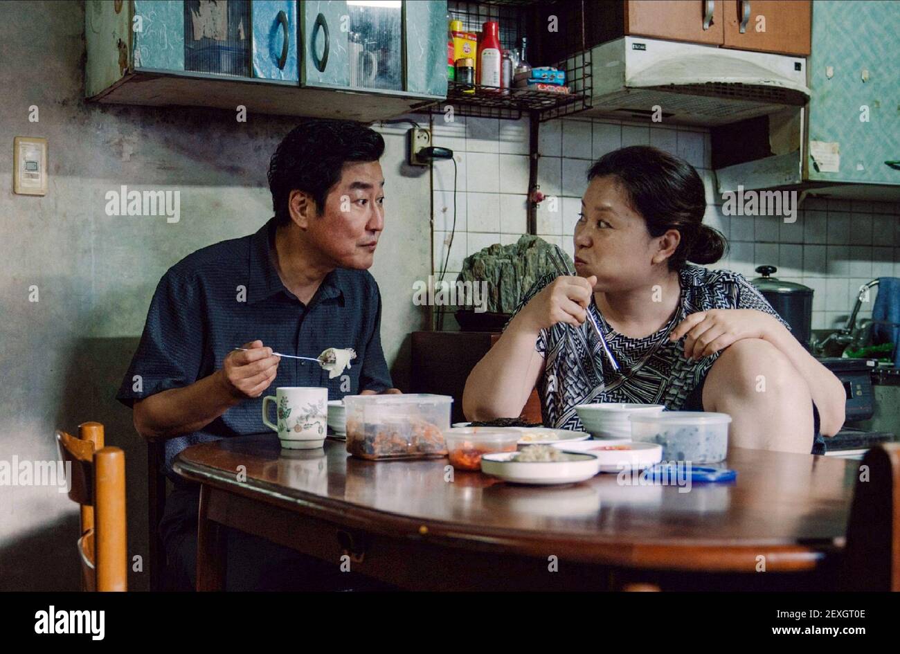 SONG KANG-HO, HYE-JIN JANG, PARASITE, 2019 Banque D'Images