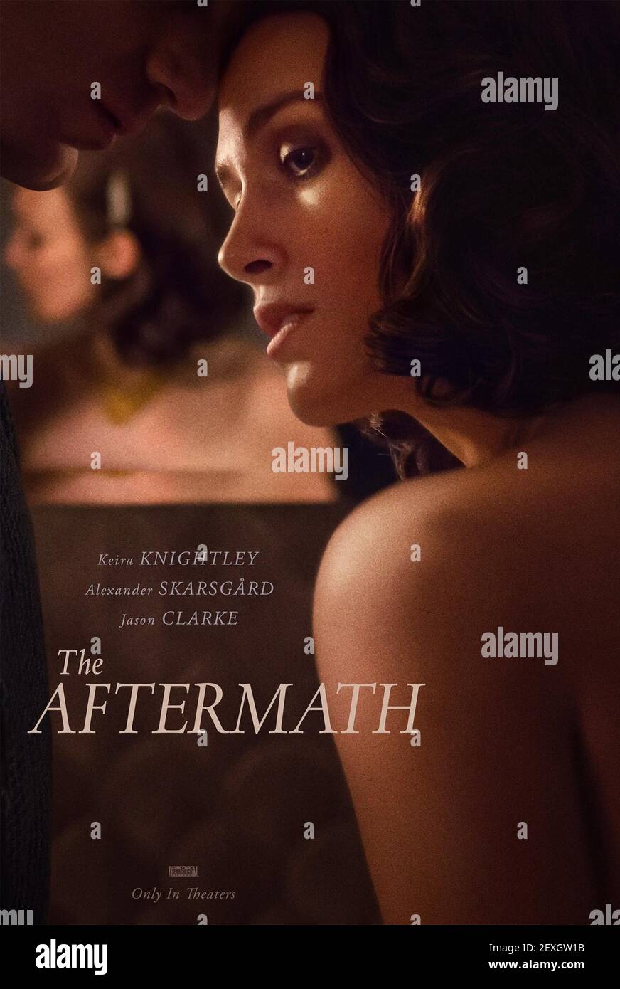 ALEXANDER SKARSGARD, AFFICHE DE KEIRA KNIGHTLEY, THE AFTERMATH, 2019 Banque D'Images