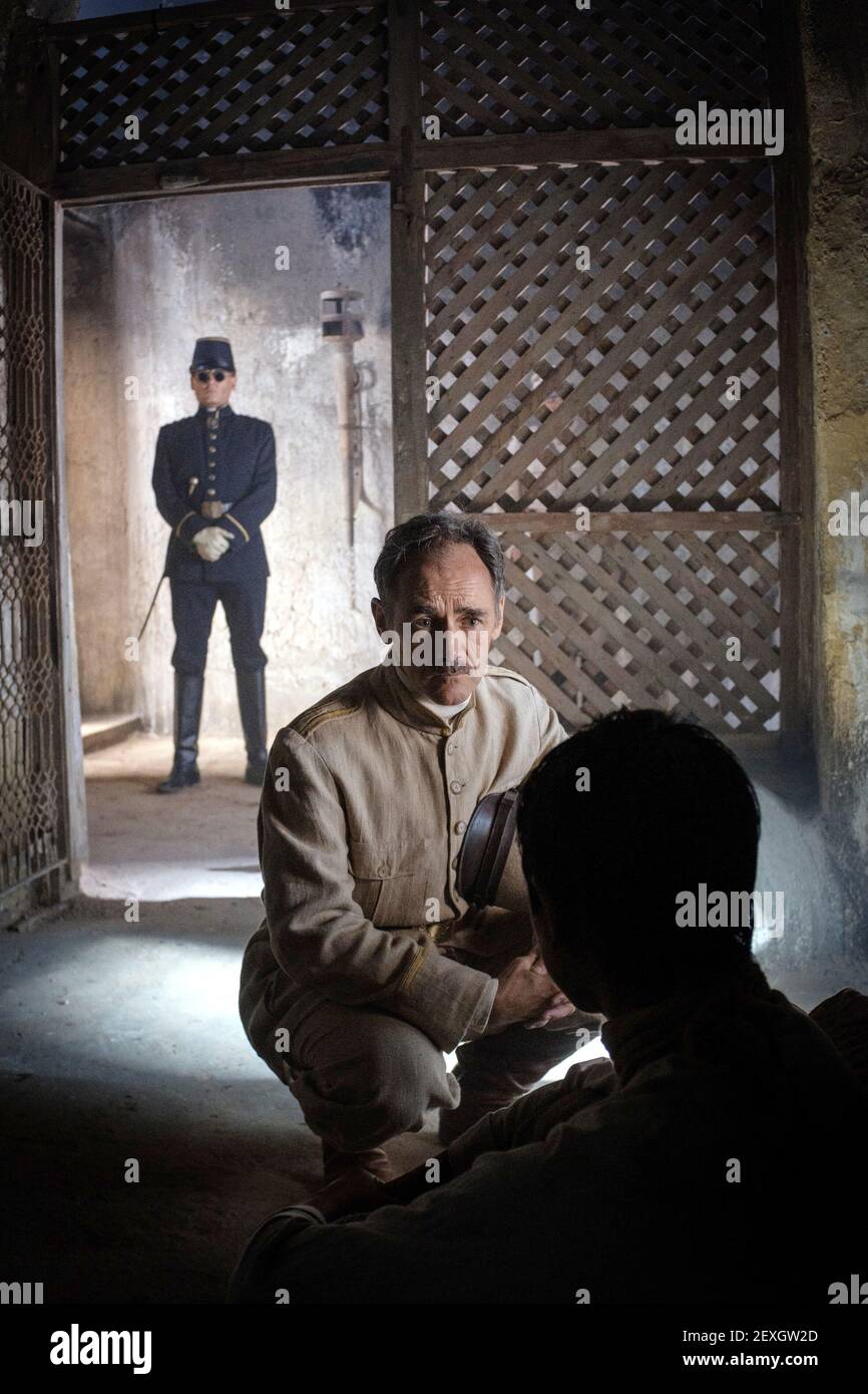 JOHNNY DEPP, MARK RYLANCE, EN ATTENTE DES BARBARES, 2019 Banque D'Images
