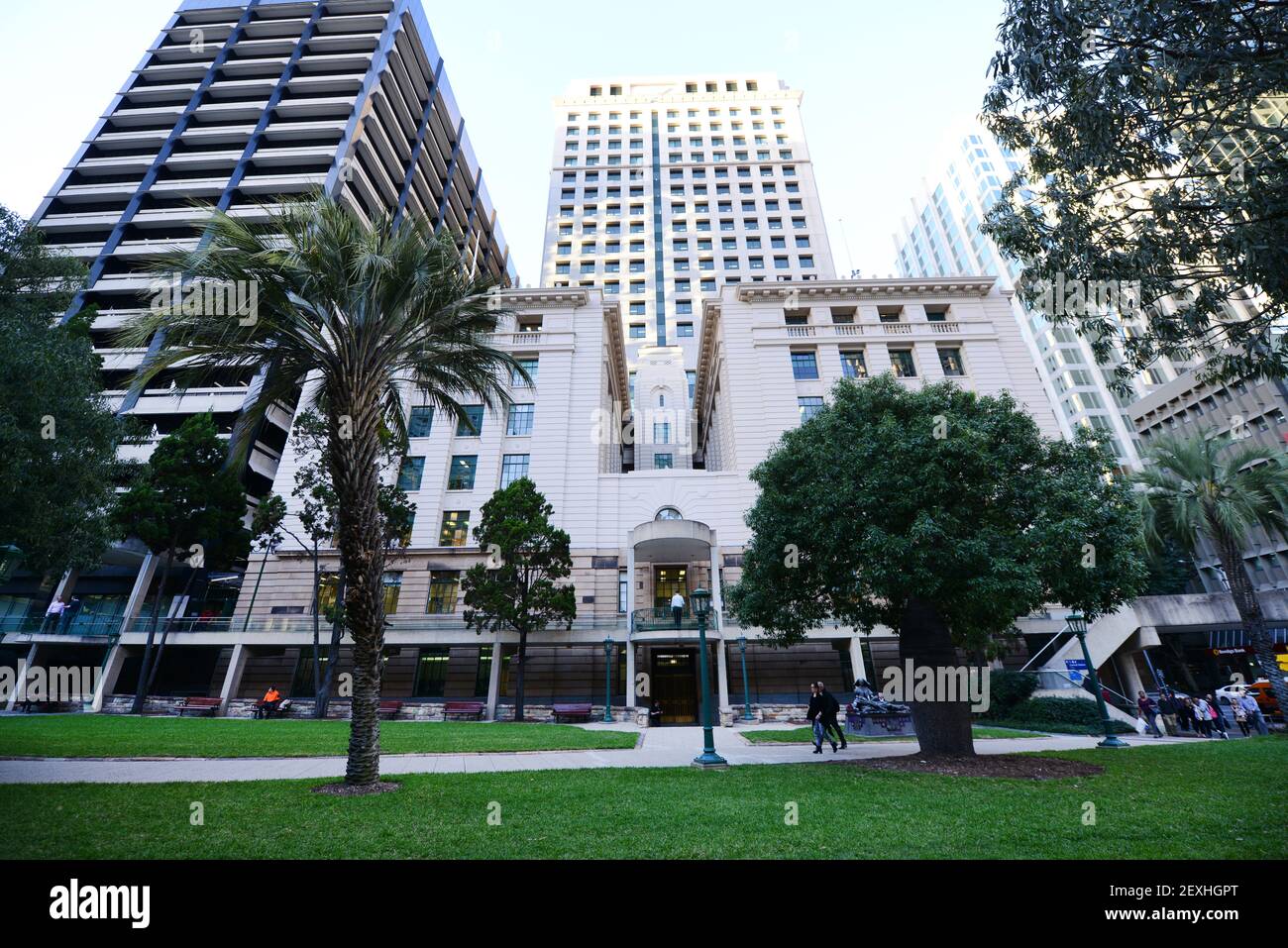 Anzac Square & Memorial Galleries entre Ann Street et Adelaide Street à Brisbane, Australie. Banque D'Images