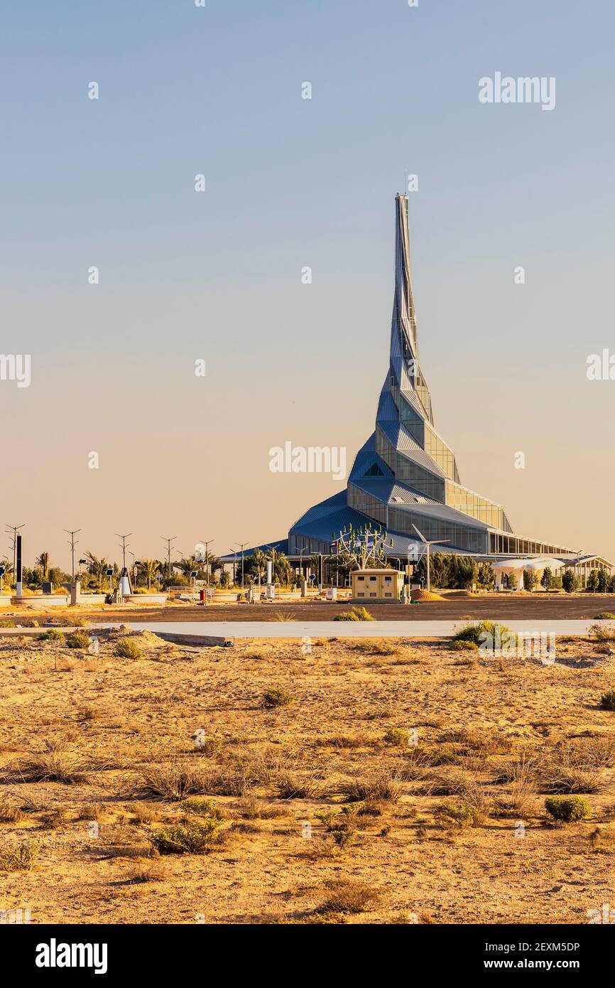 Dubaï, Émirats Arabes Unis - photo d'un HH Sheikh Mohammed Bin Rashid Al Maktoum parc solaire le plus grand site solaire au monde. Banque D'Images