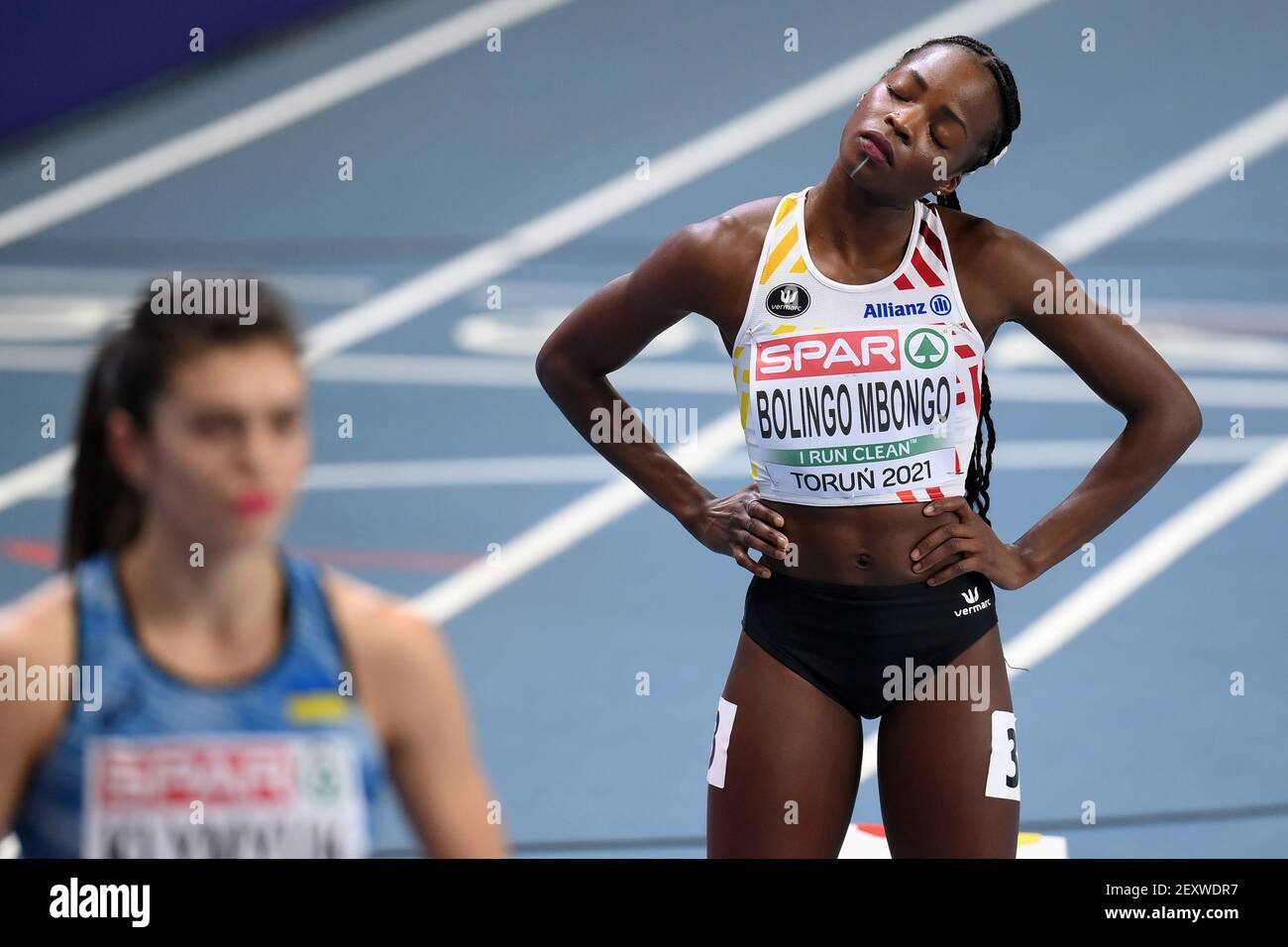 Cynthia Bolingo Mbongo belge photographiée avant le début de la chaleur du premier tour de la course féminine de 400m Du Champi intérieur européen Athletics Banque D'Images