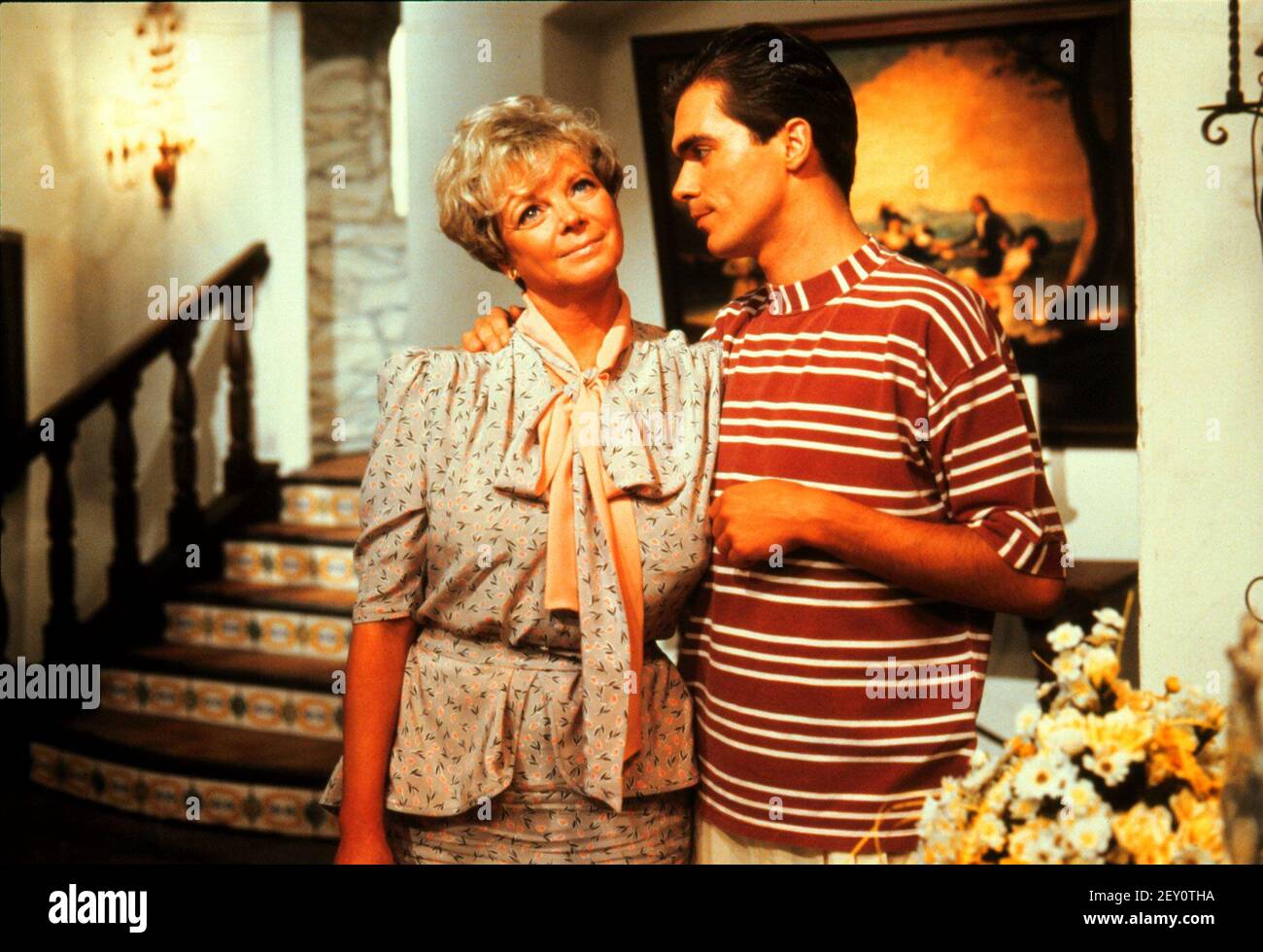 Hotel Paradies Zdf Tv Serie 1990 Szene Grit Boettcher Als Lisa Lindemann Und Patrick Winczewski Als Michael Lindemann Hotel Paradies Zdf Tv Series 1990 Scene Grit Boettcher Comme Lisa Lindemann Et Patrick