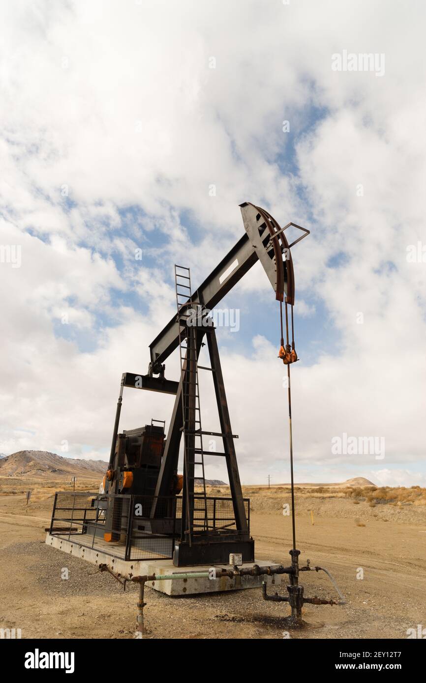 Pompe à huile industrielle Wyoming fracturation Machine d'extraction de pétrole brut Jack Banque D'Images