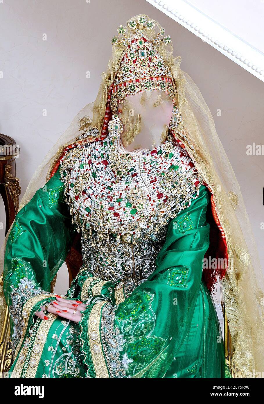 Costume marocain femme hot sale