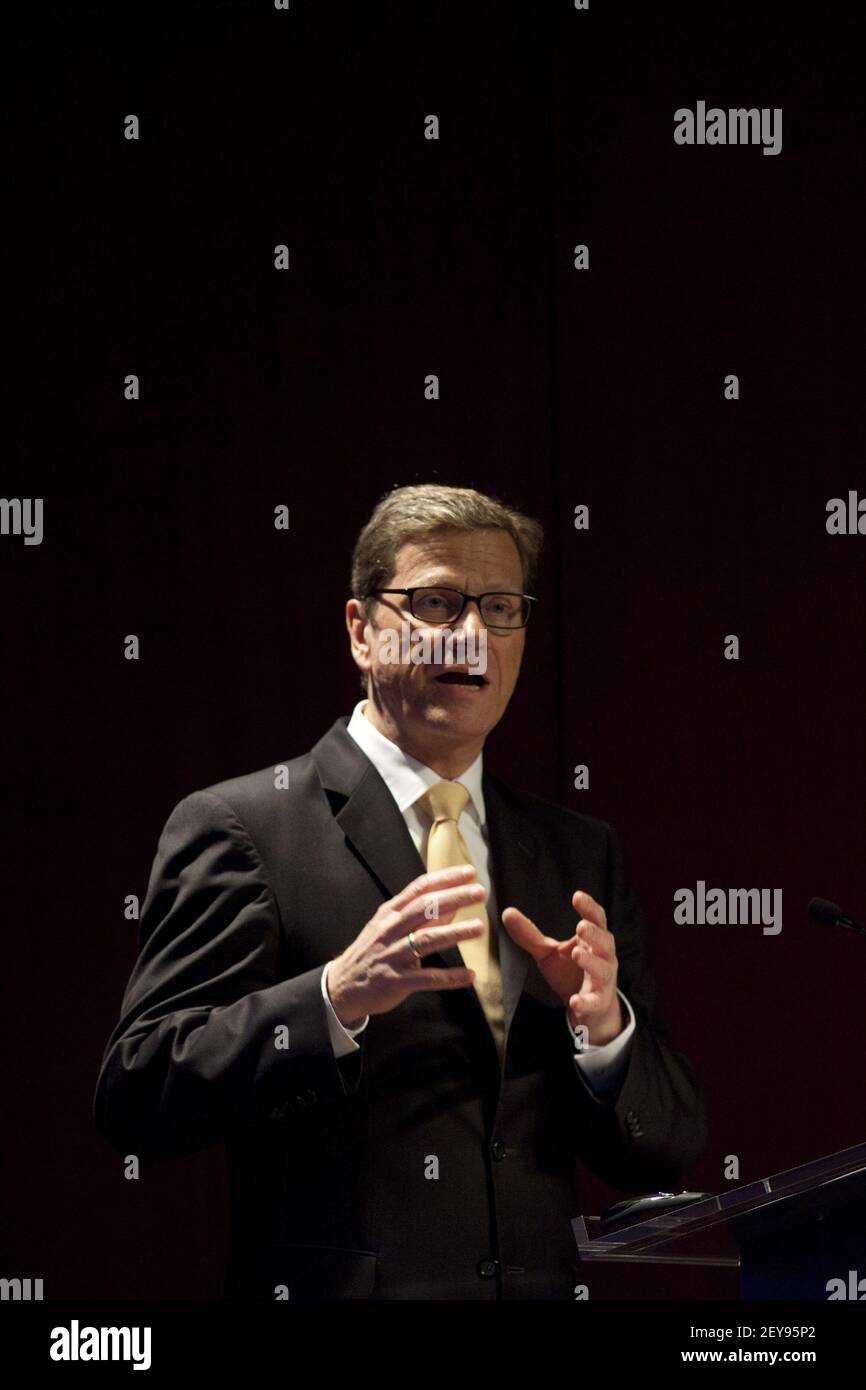24 janvier 2013 - Lisbonne, Portugal - Allemagne le ministre des Affaires étrangères, Guido Westerwelle, lors d'une conférence à la Fondation Calouste Gulbenkian à Lisbonne, lors de sa visite au Portugal. Crédit photo: Pedro Nunes/Sipa USA Banque D'Images