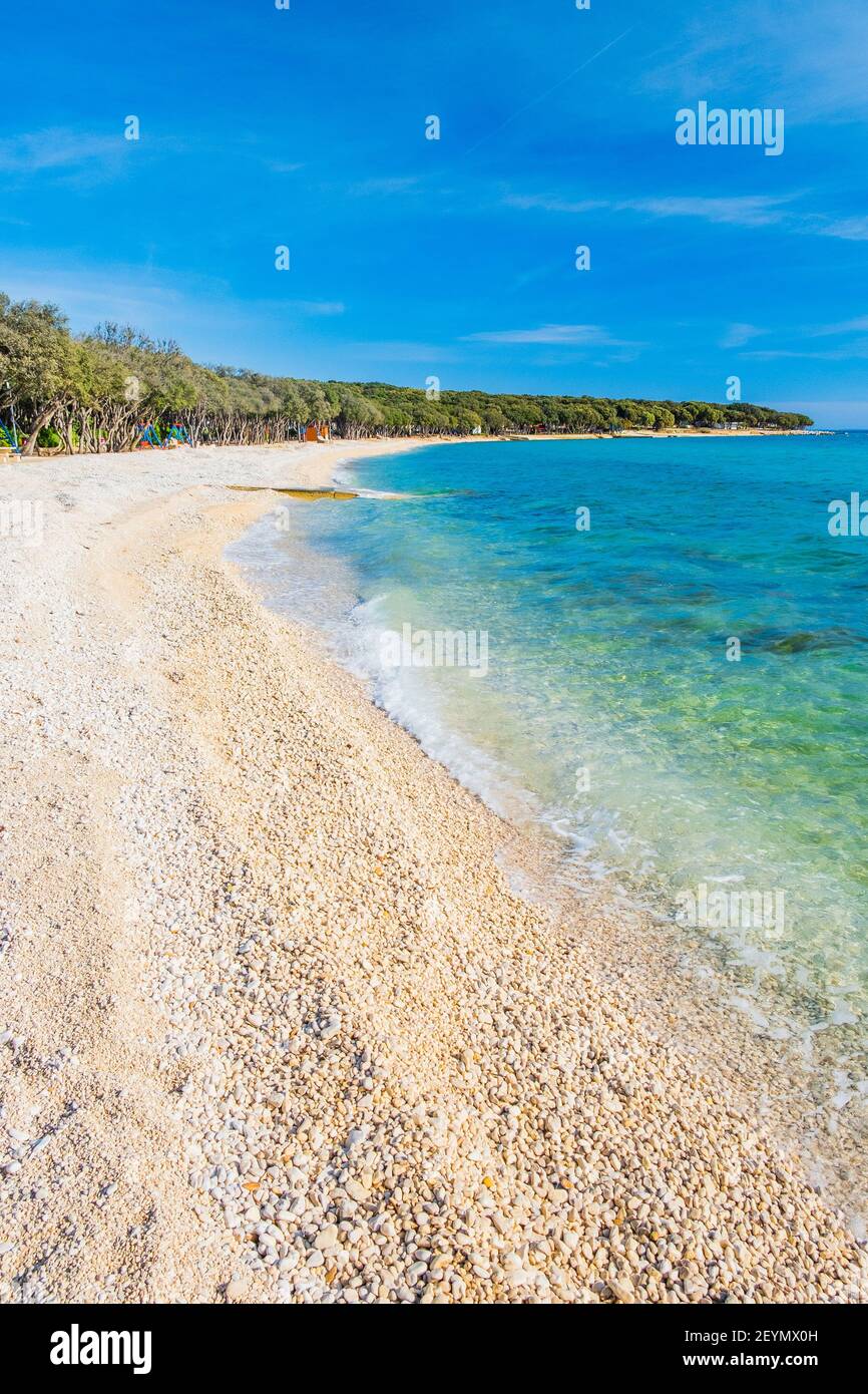 Belle longue plage de sable l'île de Pag en Croatie Banque D'Images