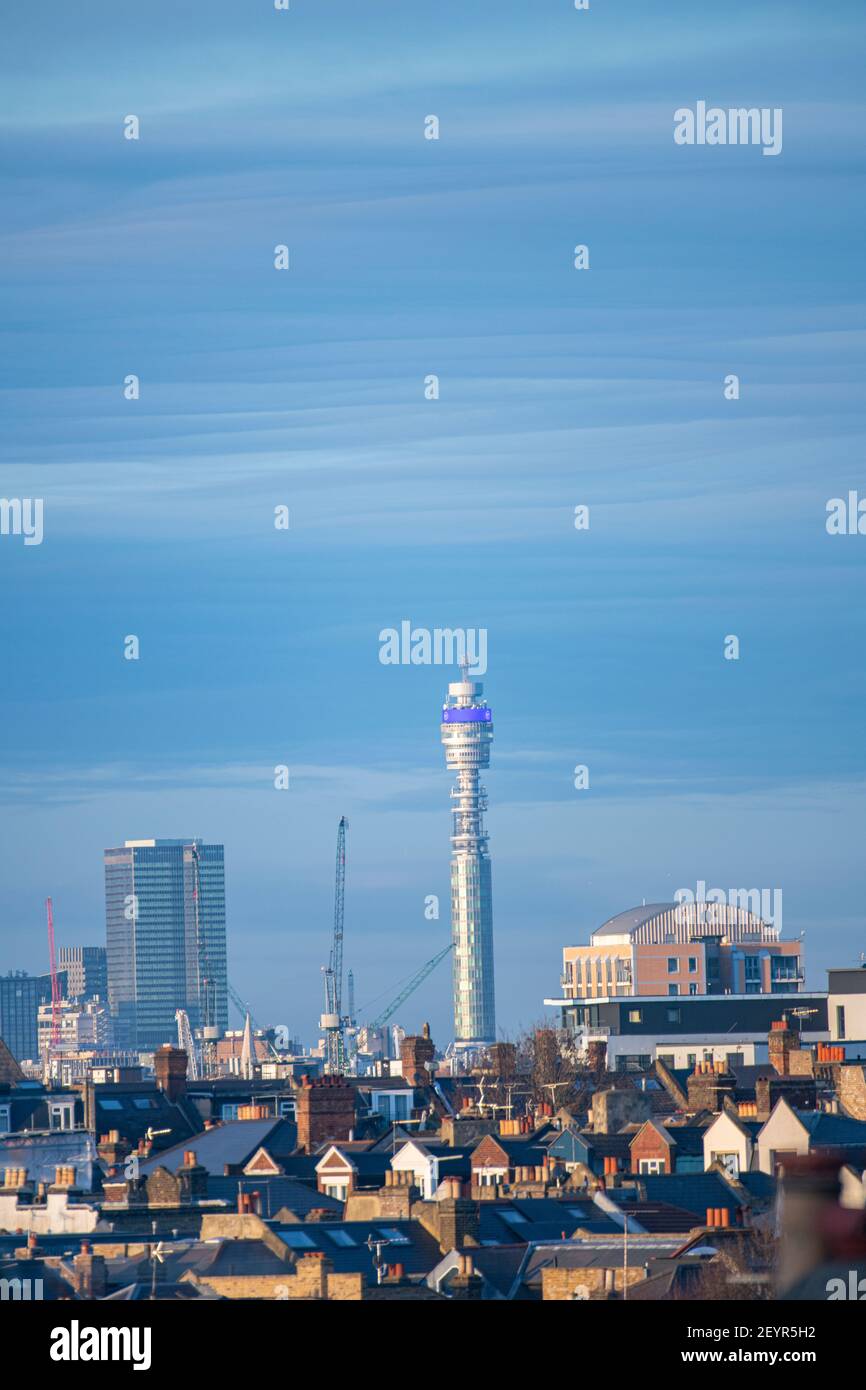 Vue sur la Tour BT et les bâtiments environnants Banque D'Images