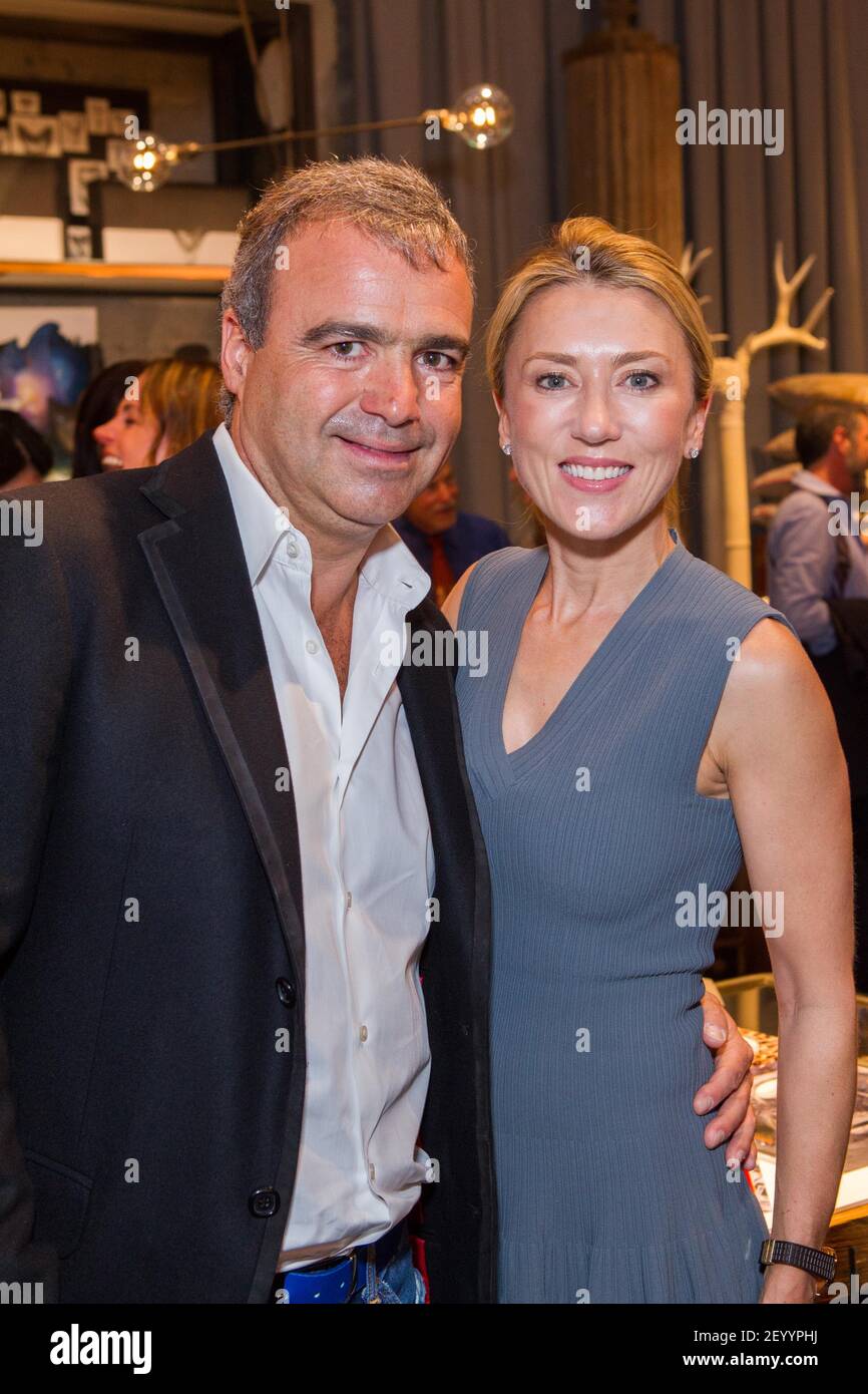 Jean-Pierre Conte, Juliet deBaubigny - 18 octobre 2012 - San Francisco, CA  - événement cavalier Grand Opening en l'honneur d'Alexandra Von  Furstenberg. Crédit photo : Claudine Gossett/Drew Altizer/Sipa USA Photo  Stock - Alamy