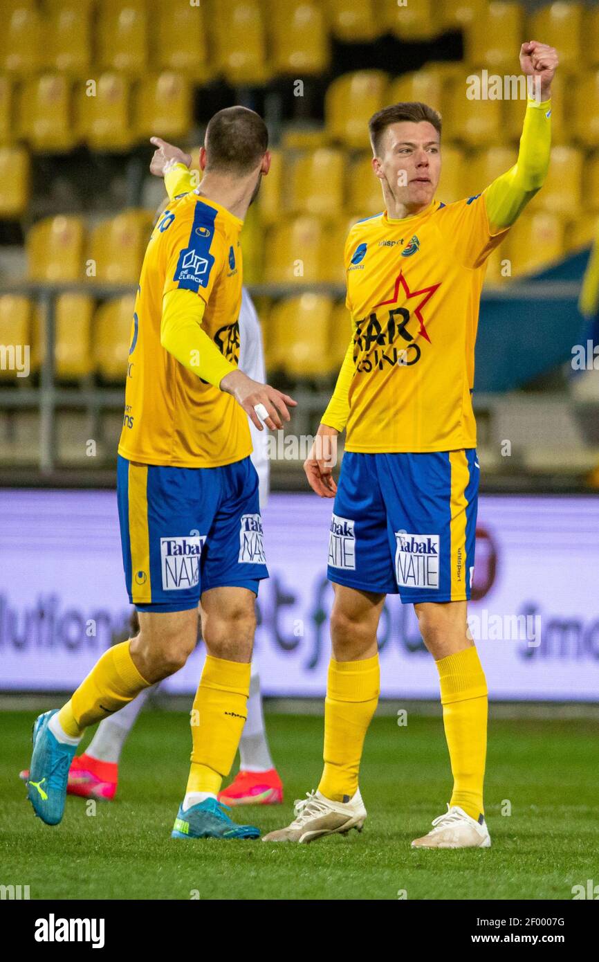 Daan Heymans, de Waasland-Beveren, célèbre après avoir misé lors d'un match de football entre Waasland-Beveren et Beerschot va, le samedi 06 mars 2021 dans l'été Banque D'Images