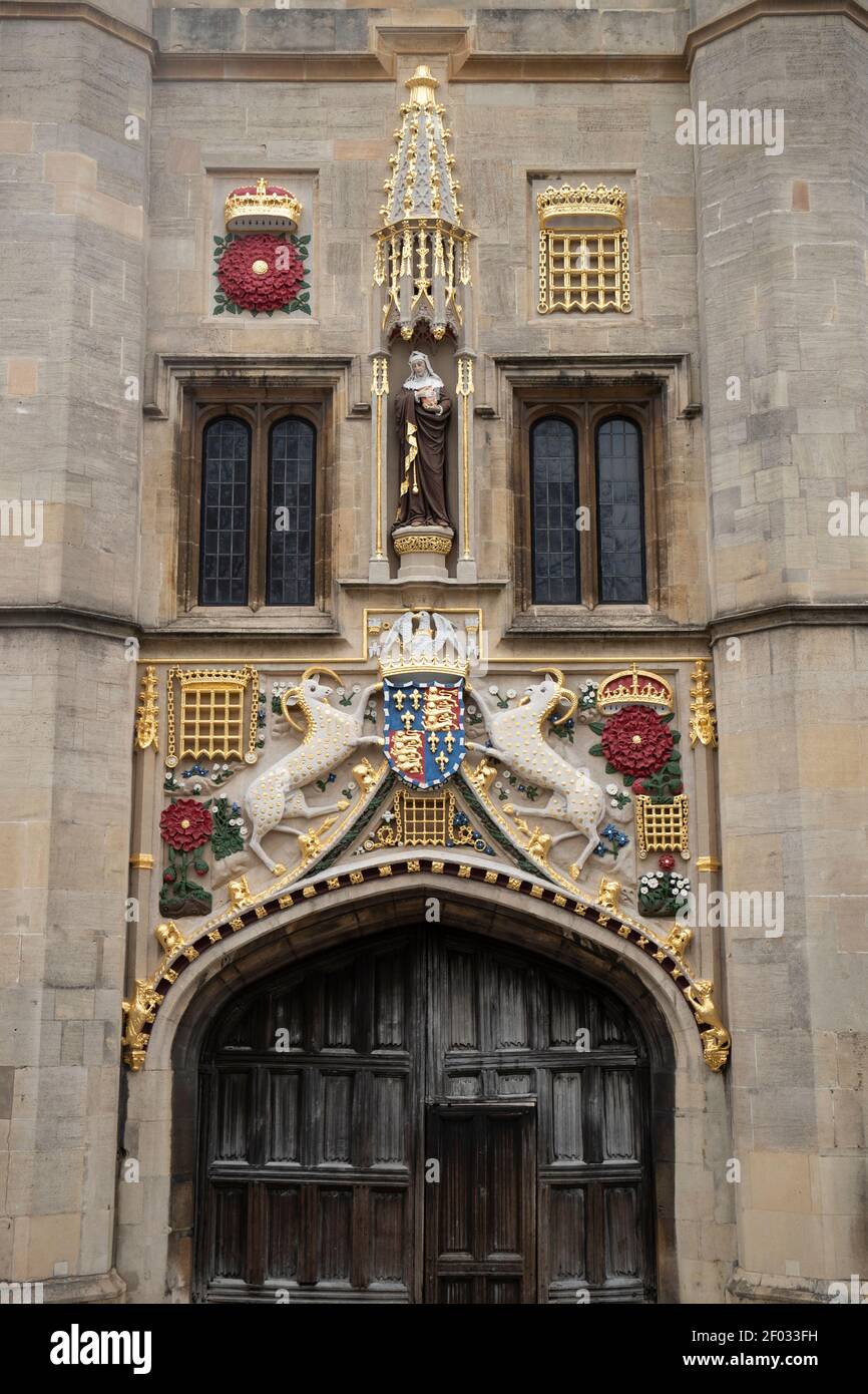 L'entrée de la porte d'entrée du Christs College sur St Andrews Rue à l'Université de Cambridge Banque D'Images
